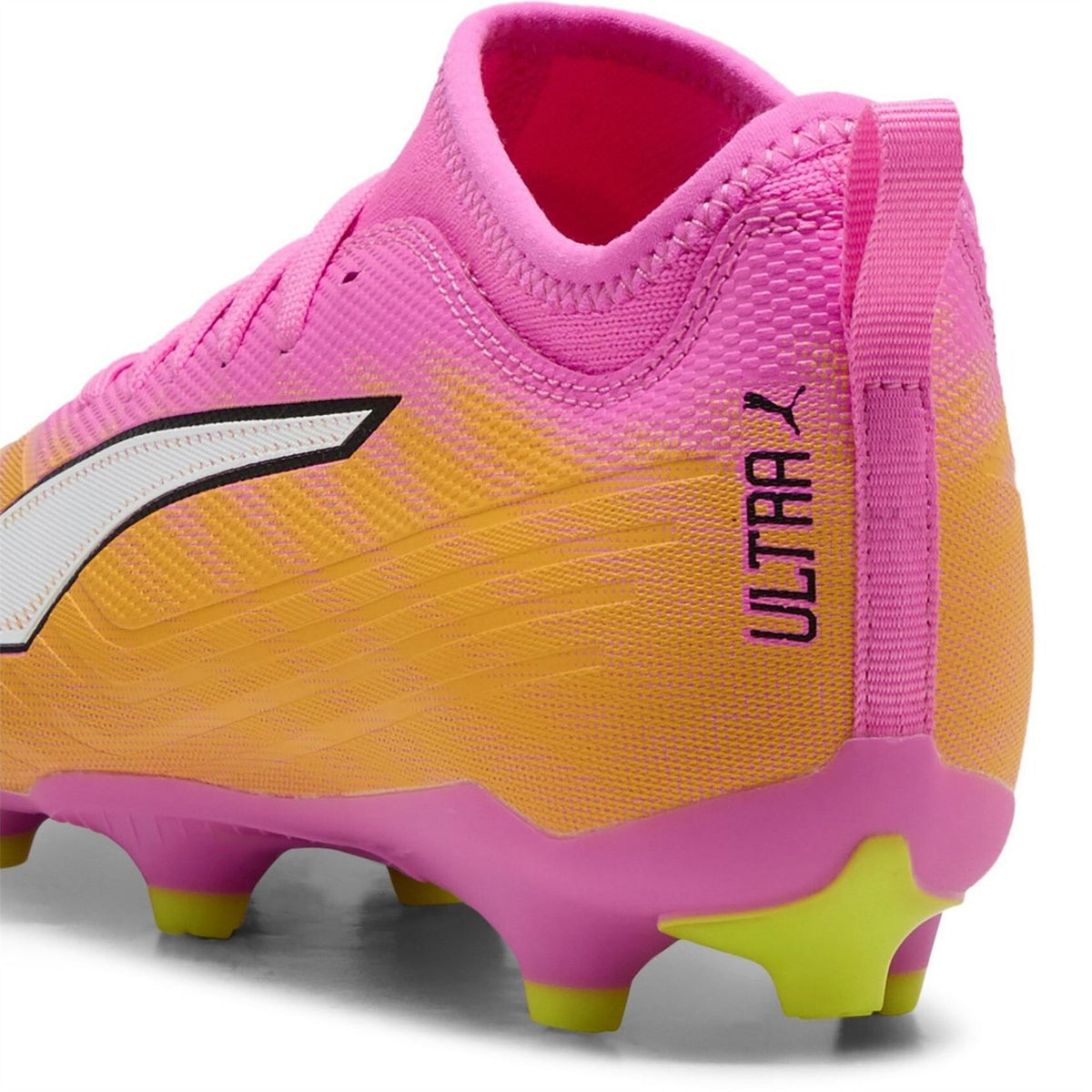 Puma PUMA Ultra 5 Match Firm Ground Football Boots