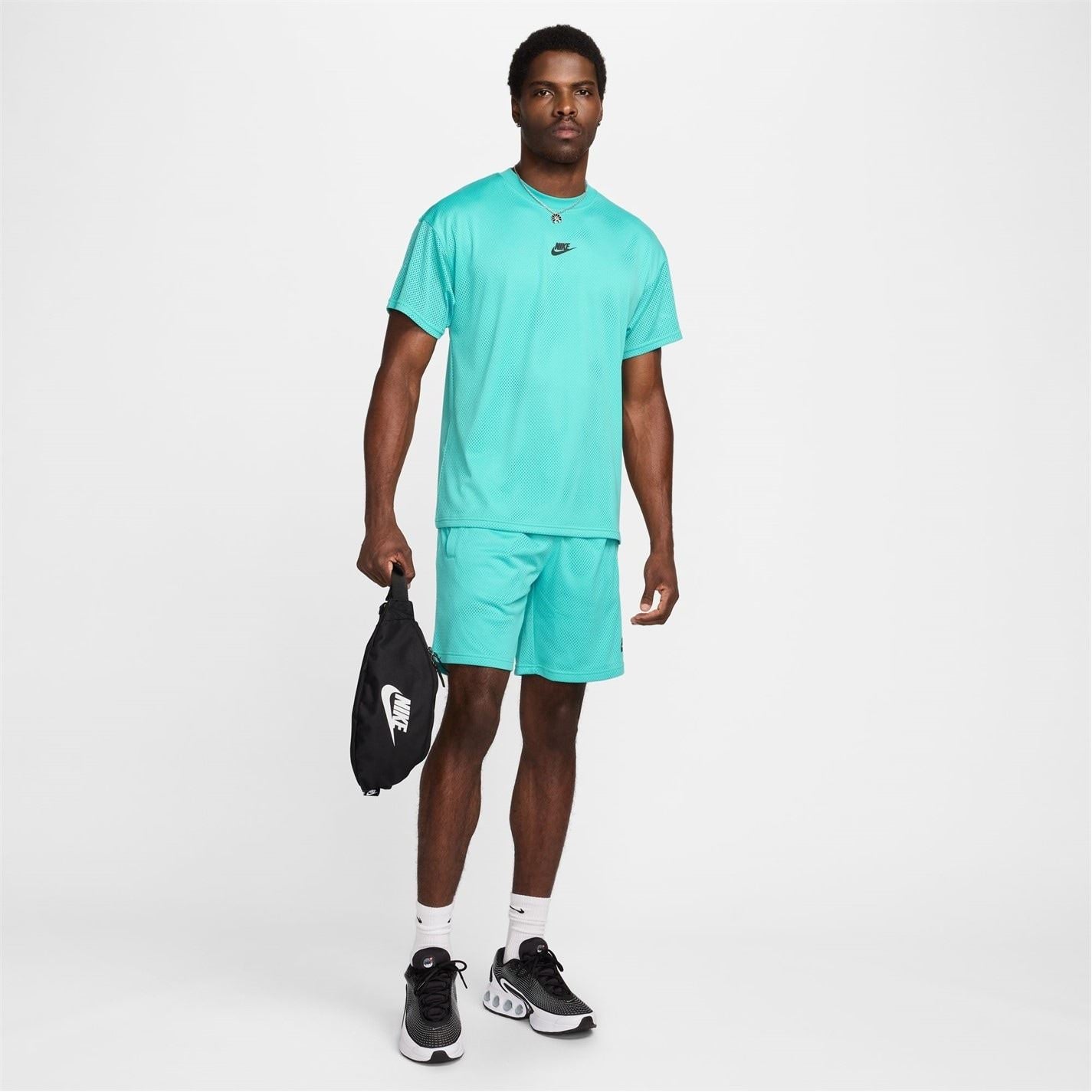Nike Regular Fit Crew Neck Short Sleeve T-Shirt