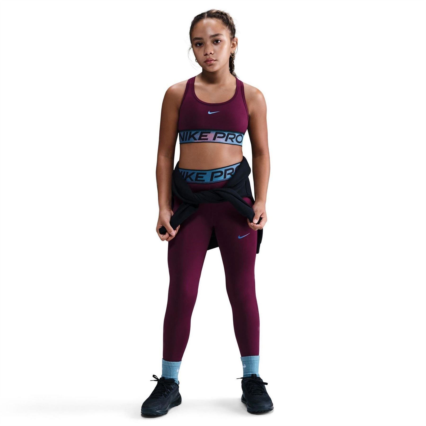 Nike Scoop Neck Snug Fit Sports Bra