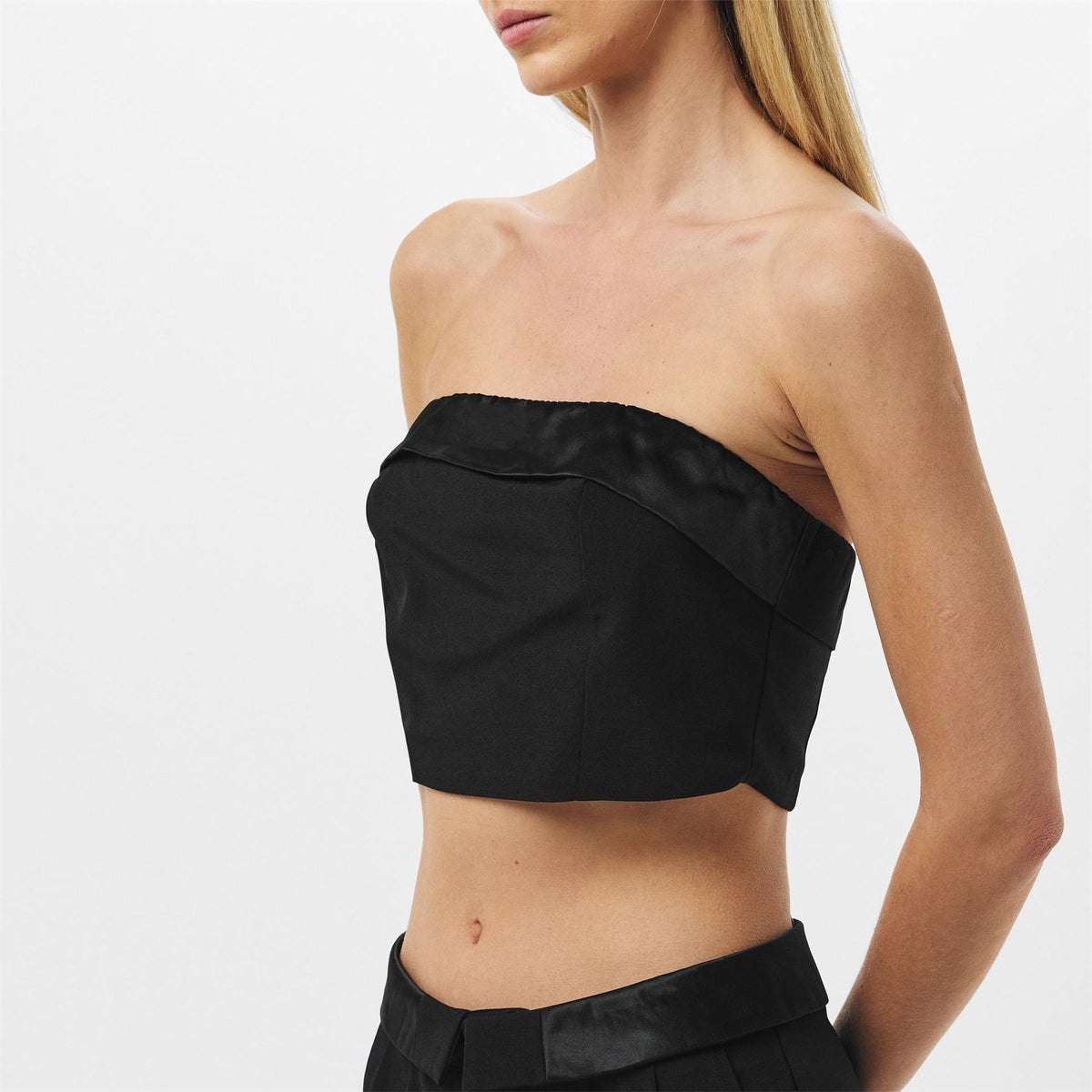 Missy Empire Black Satin Fold Over Bandeau Top