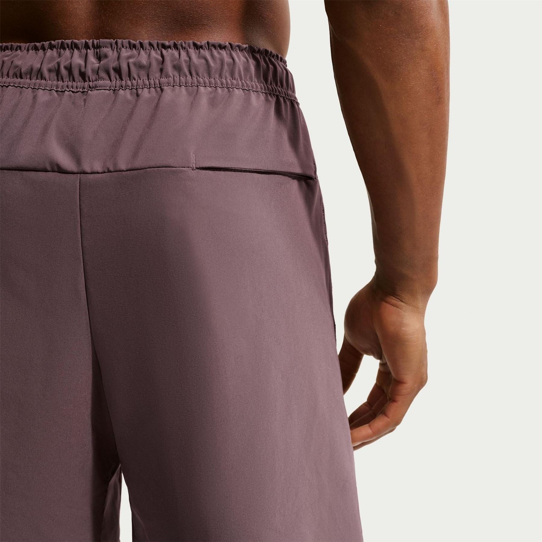 Nike Mens Dri Fit Unlimited 7 Unlined Woven Fitness Shorts