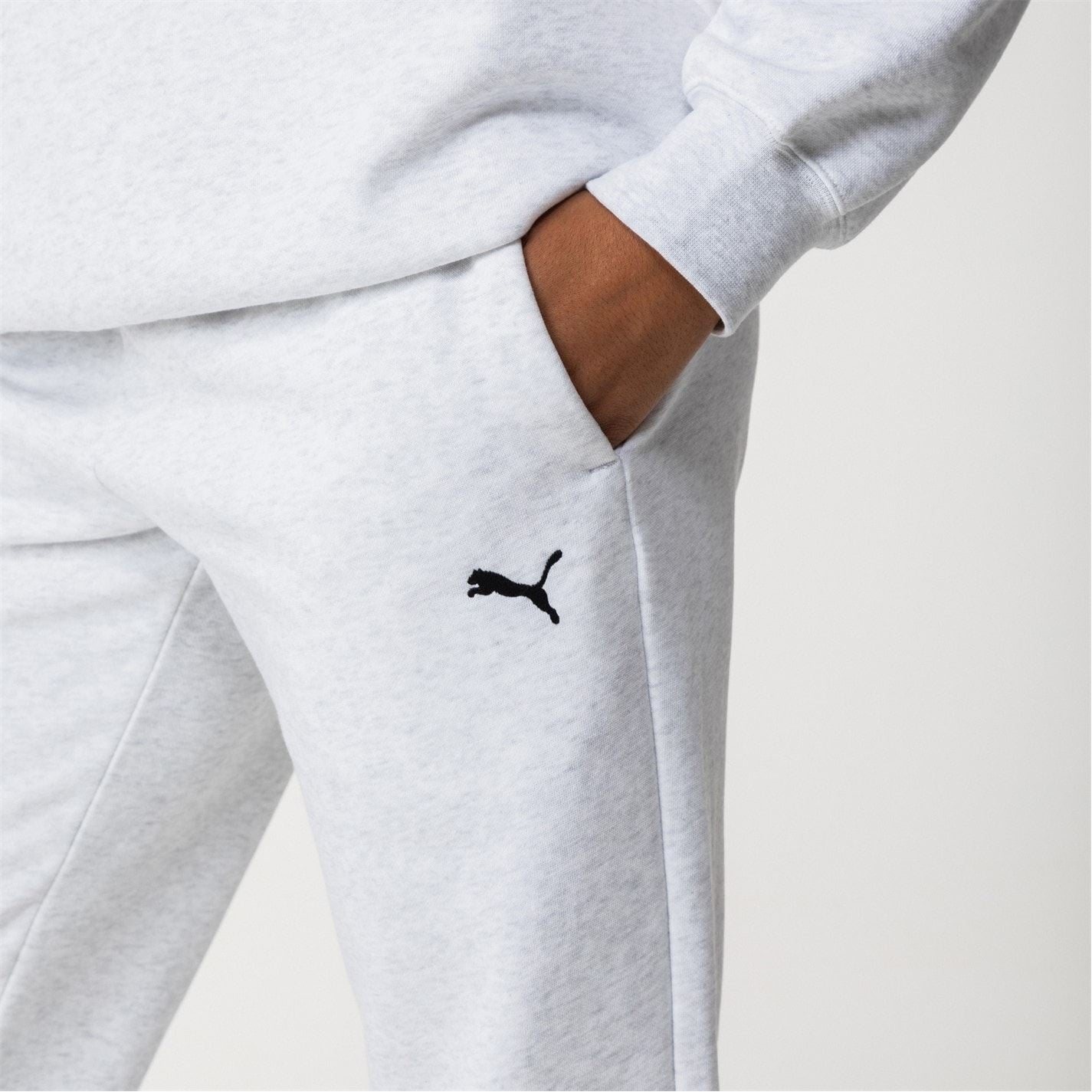 Puma Essential Regular Fit Sweatpants Joggers