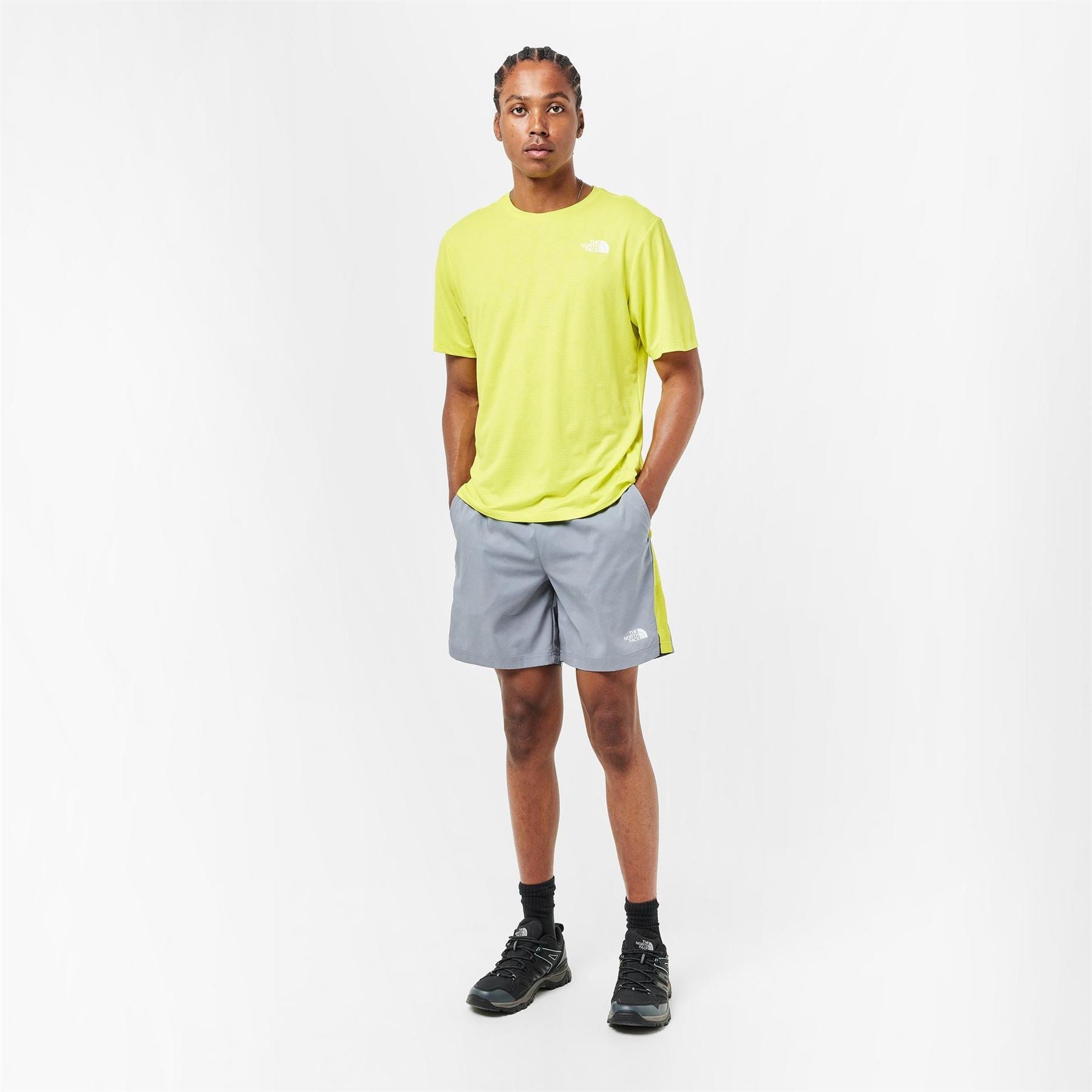 The North Face Mens North Face M 24 7 Embossed Shorts Pearl Mist S Tracksuit Shorts