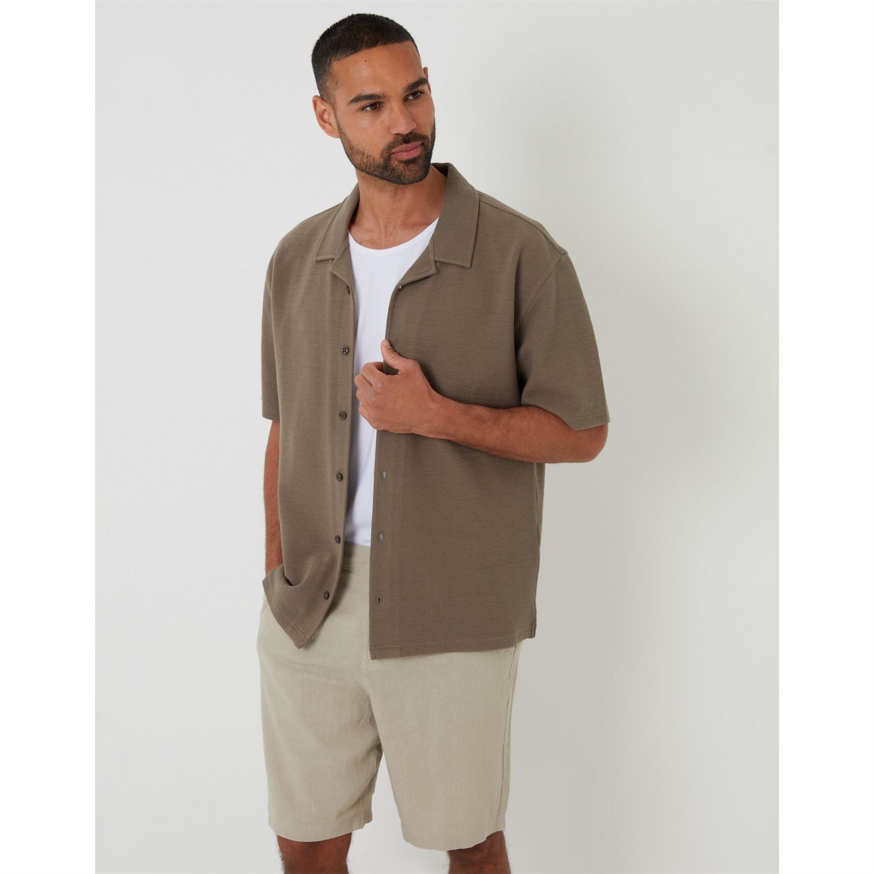 Threadbare Embley Relaxed Fit Short Sleeve Shirt
