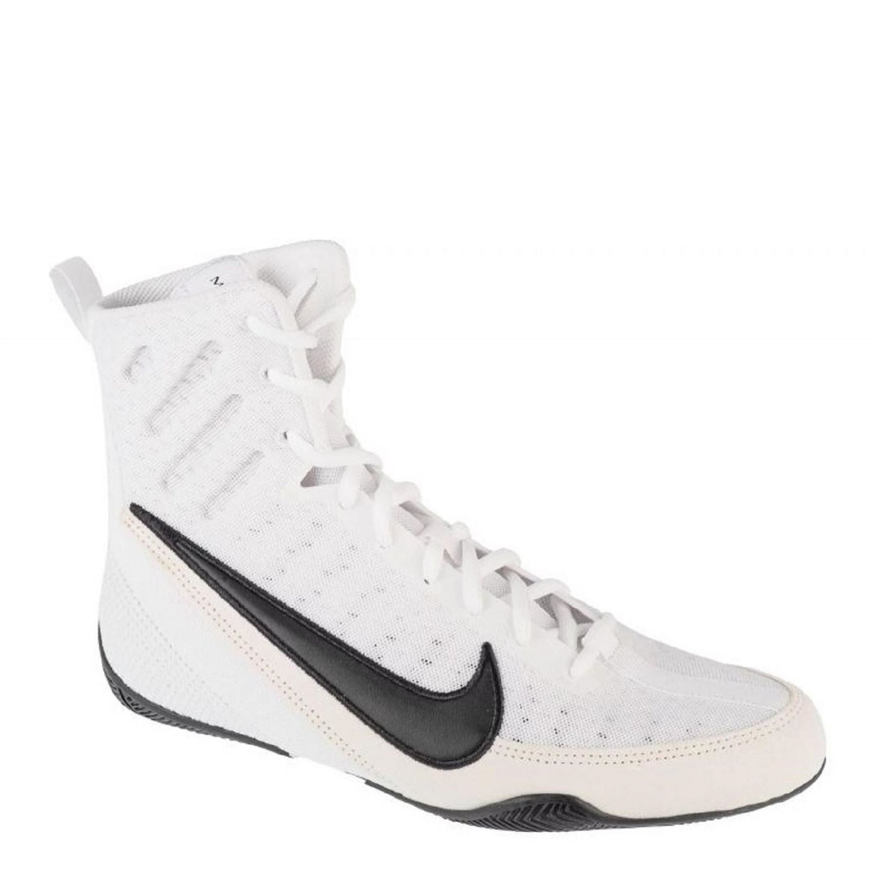 Nike Machomai 3 Boxing Boot Mid Lace-Up Flats