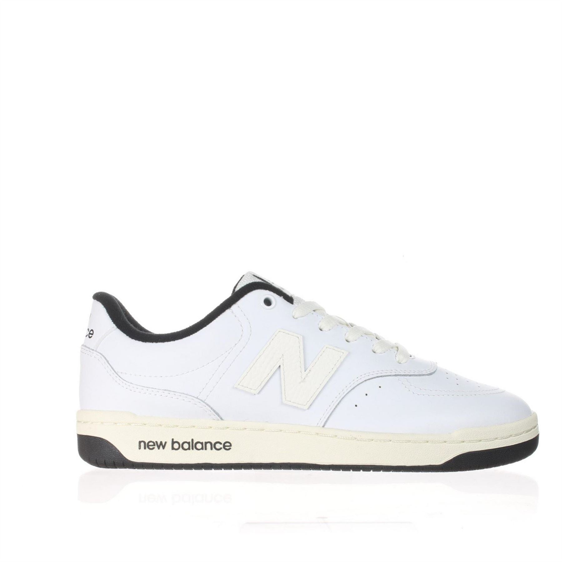 New Balance Round Toe Low Top Sneakers