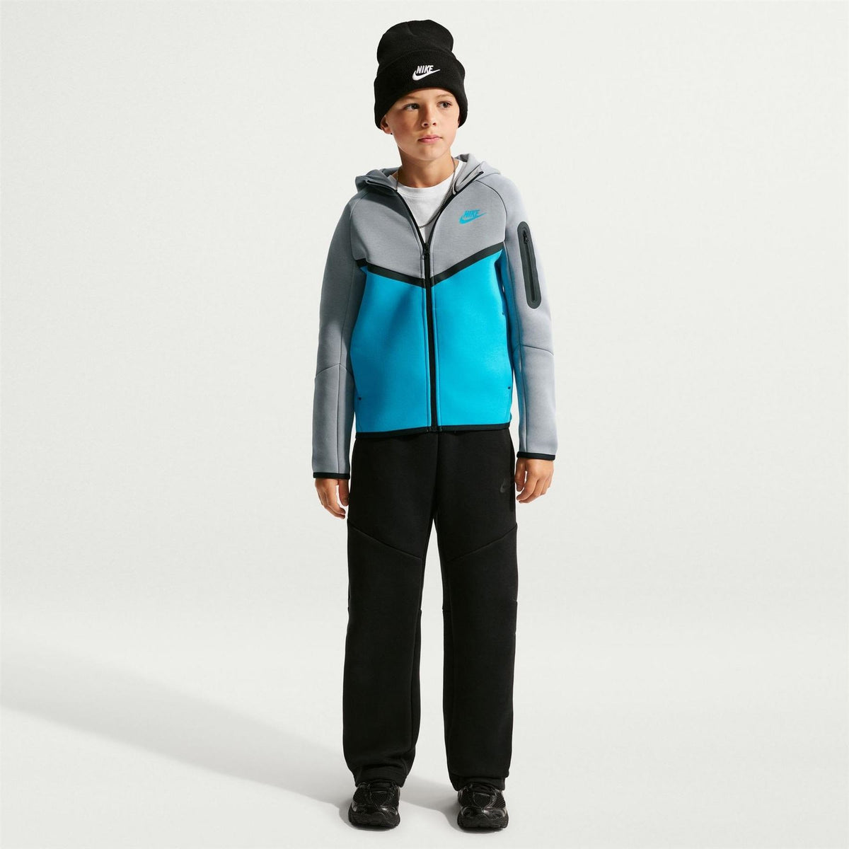 Nike Tech Fleece Regular Fit Hooded Sweatshirt Jacket