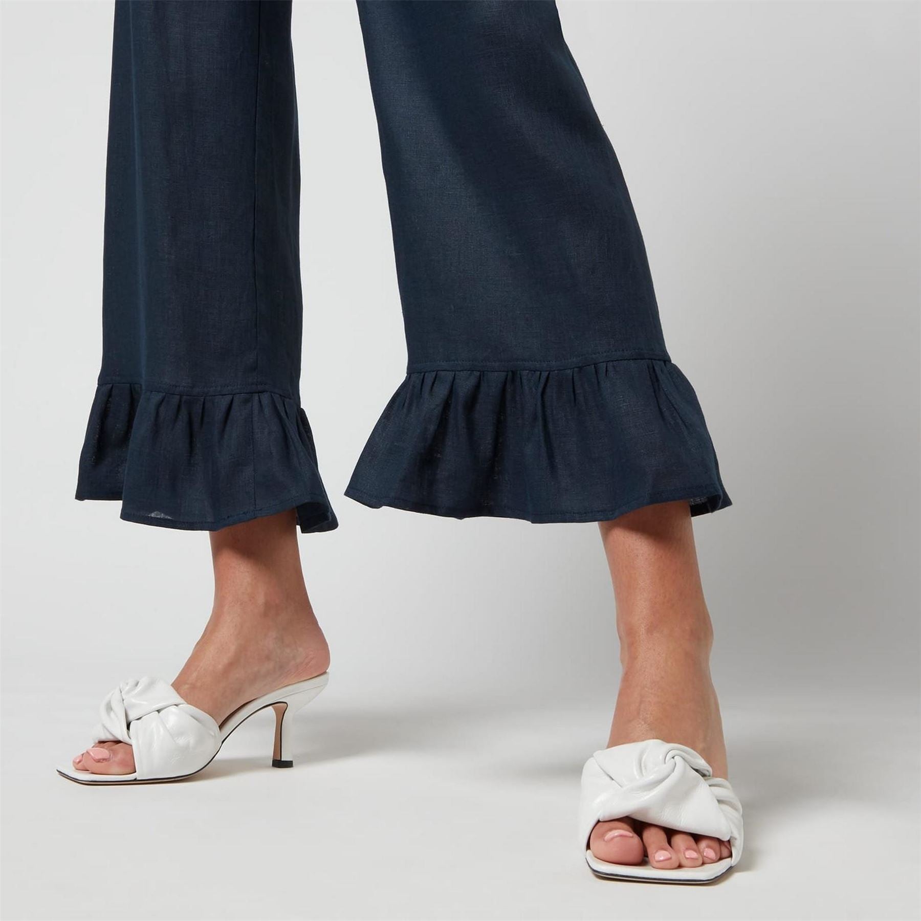 Sleeper Linen Lounge Suit