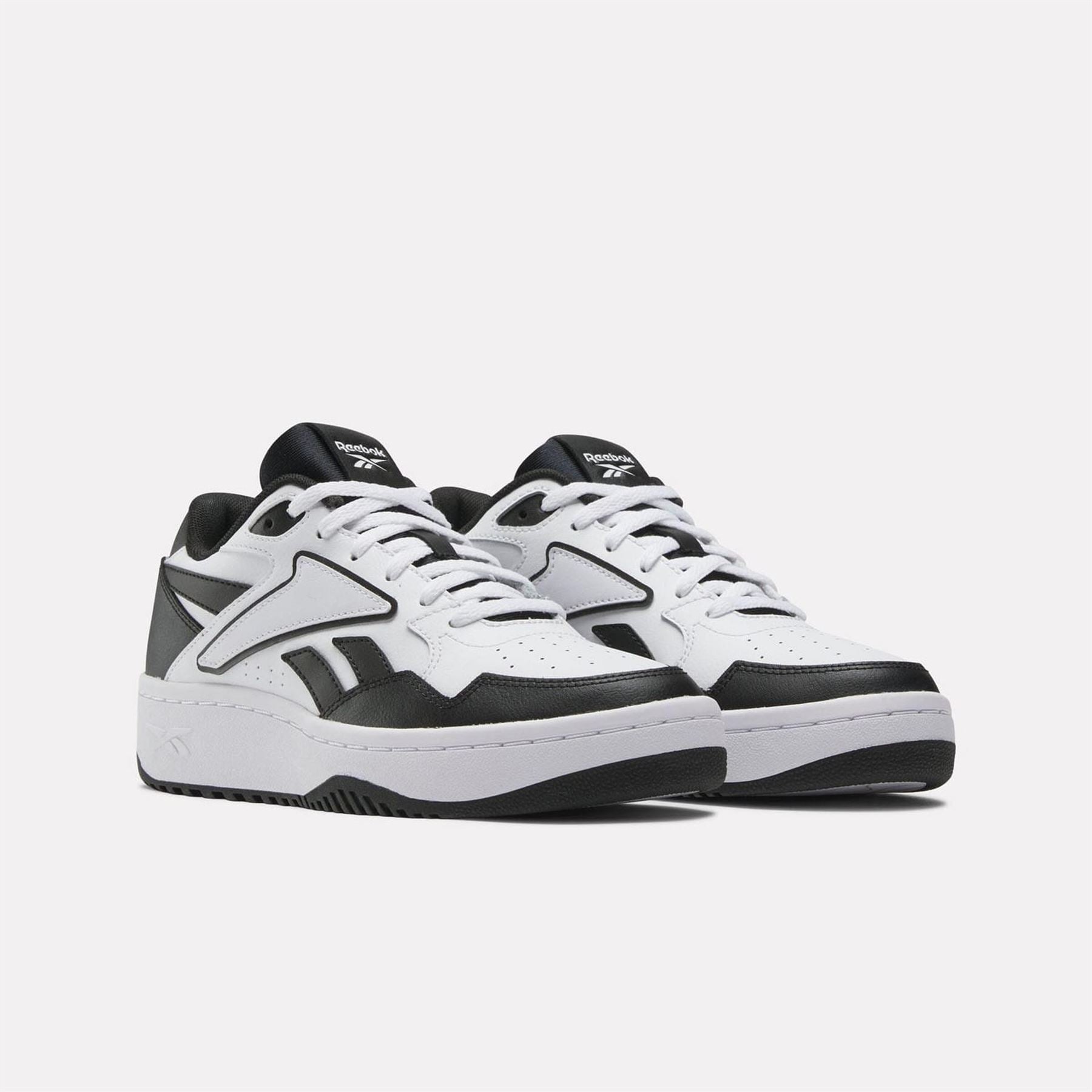 Reebok Chill Trainers