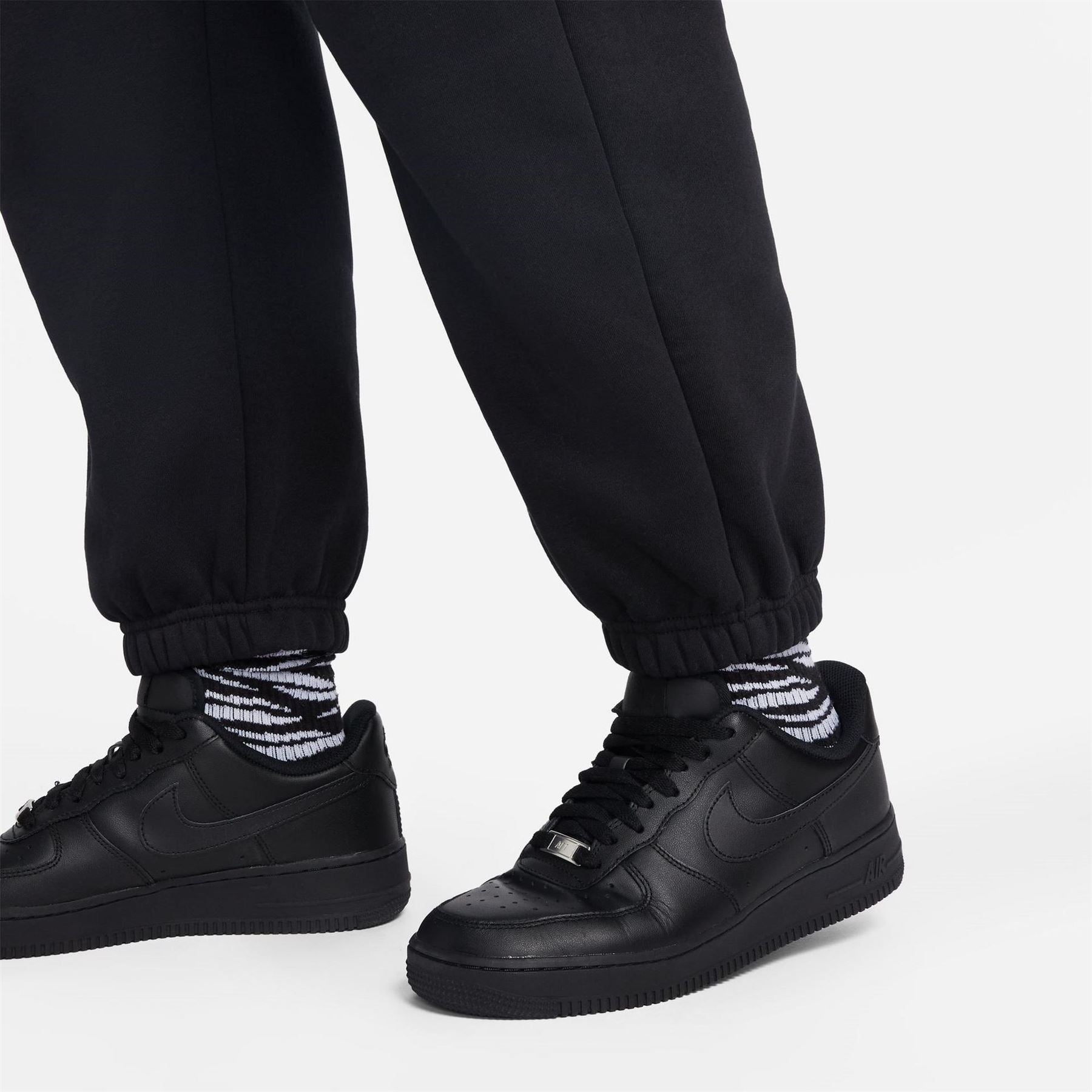 Nike Closed Hem Fleece Joggers