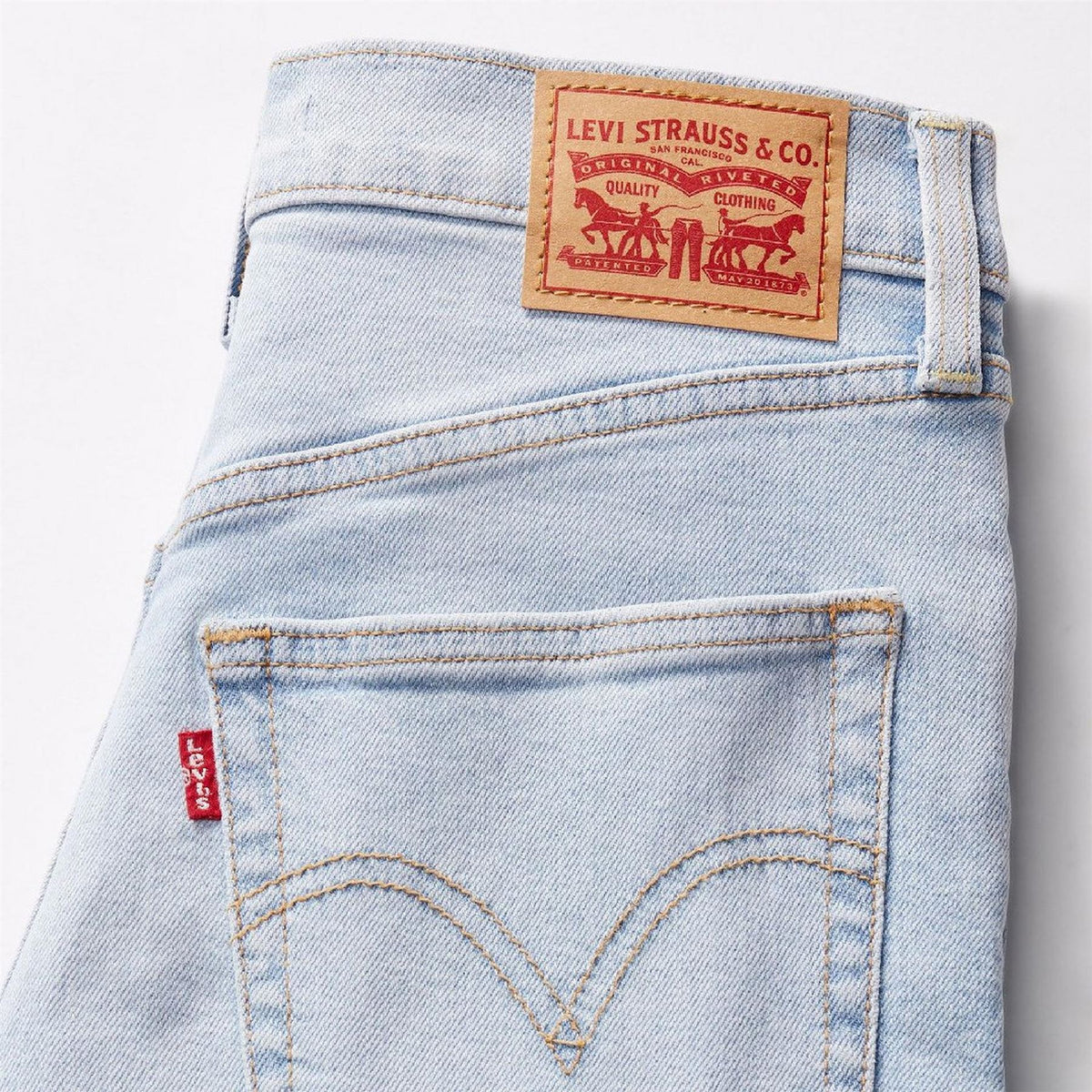 Levis Ribcage Full L