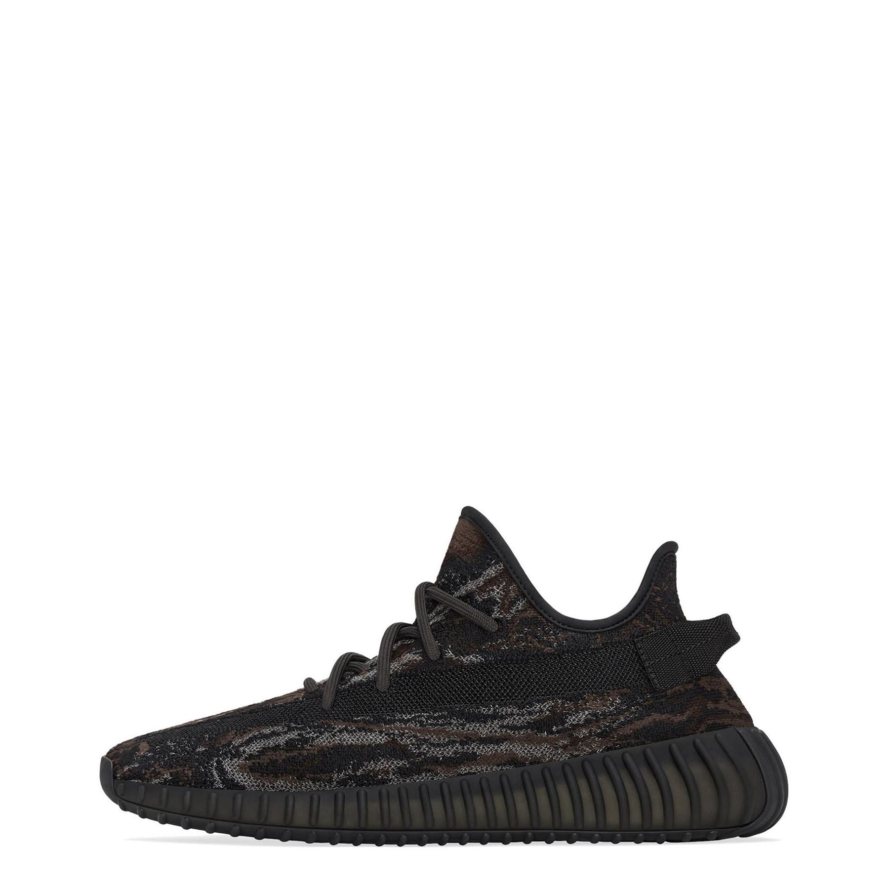 Yeezy Boost 350 V2 Primeknit Comfort Sneakers