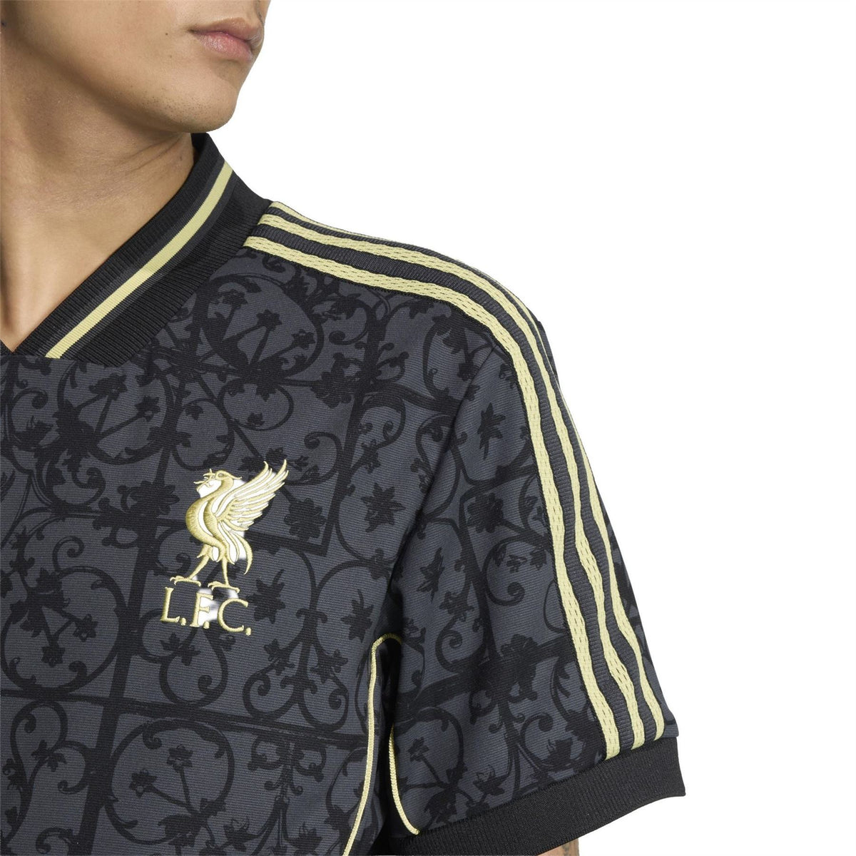 adidas Liverpool Football Club V-Neck Short Sleeve Jersey