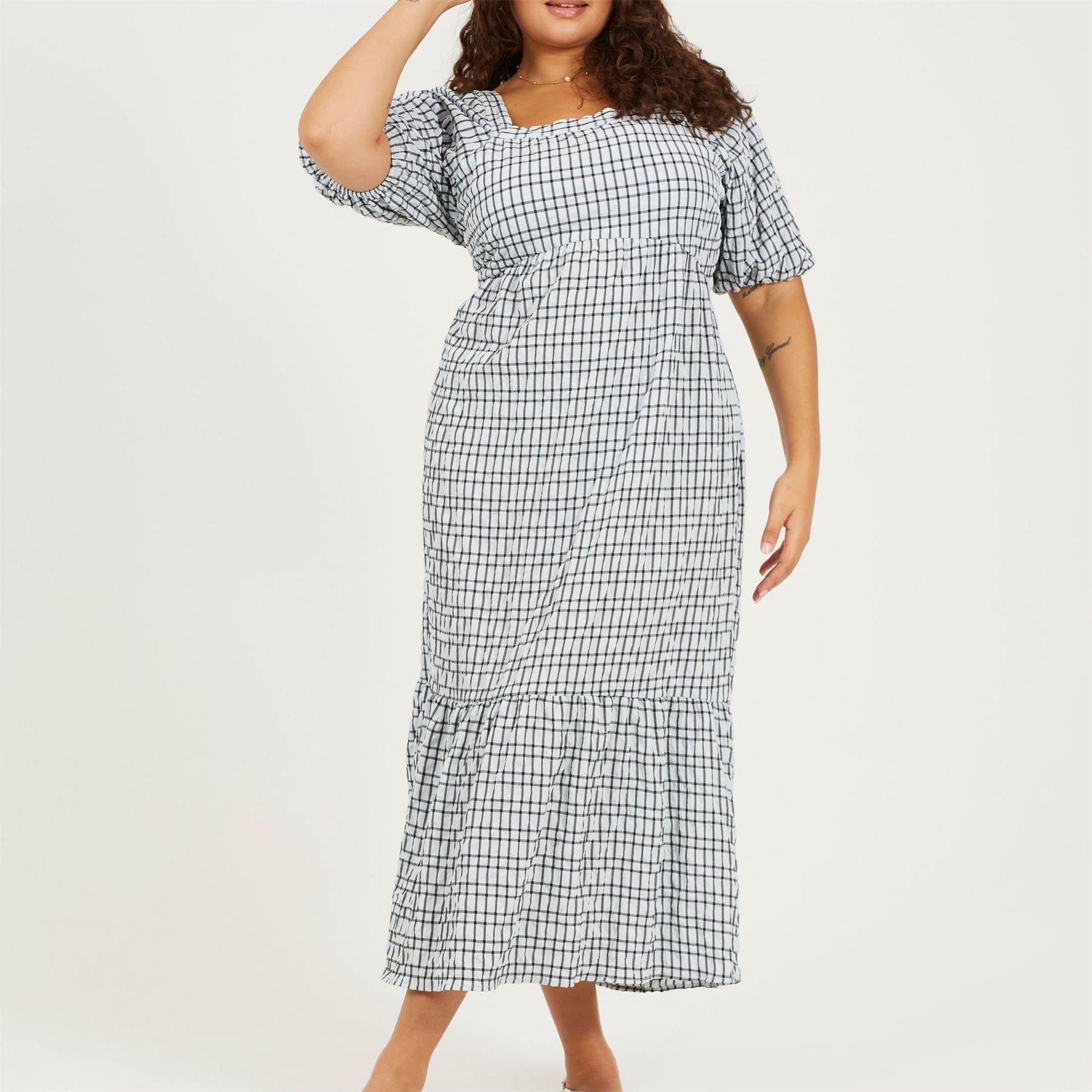 Brave Soul Plus Size Seersucker Maxi Dress With Tie Back Detail