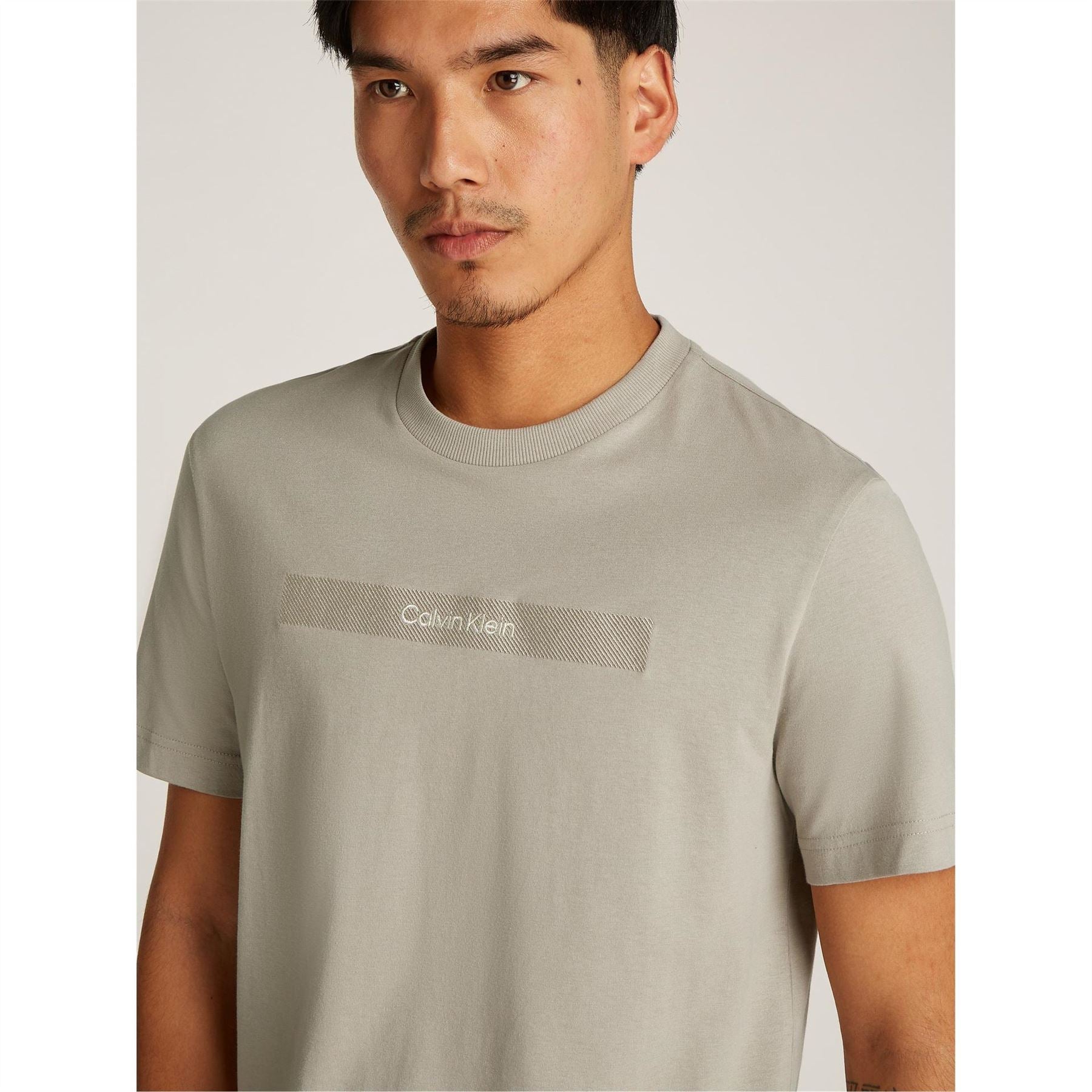 Calvin Klein Structured Embroidery Regular Fit T-Shirt