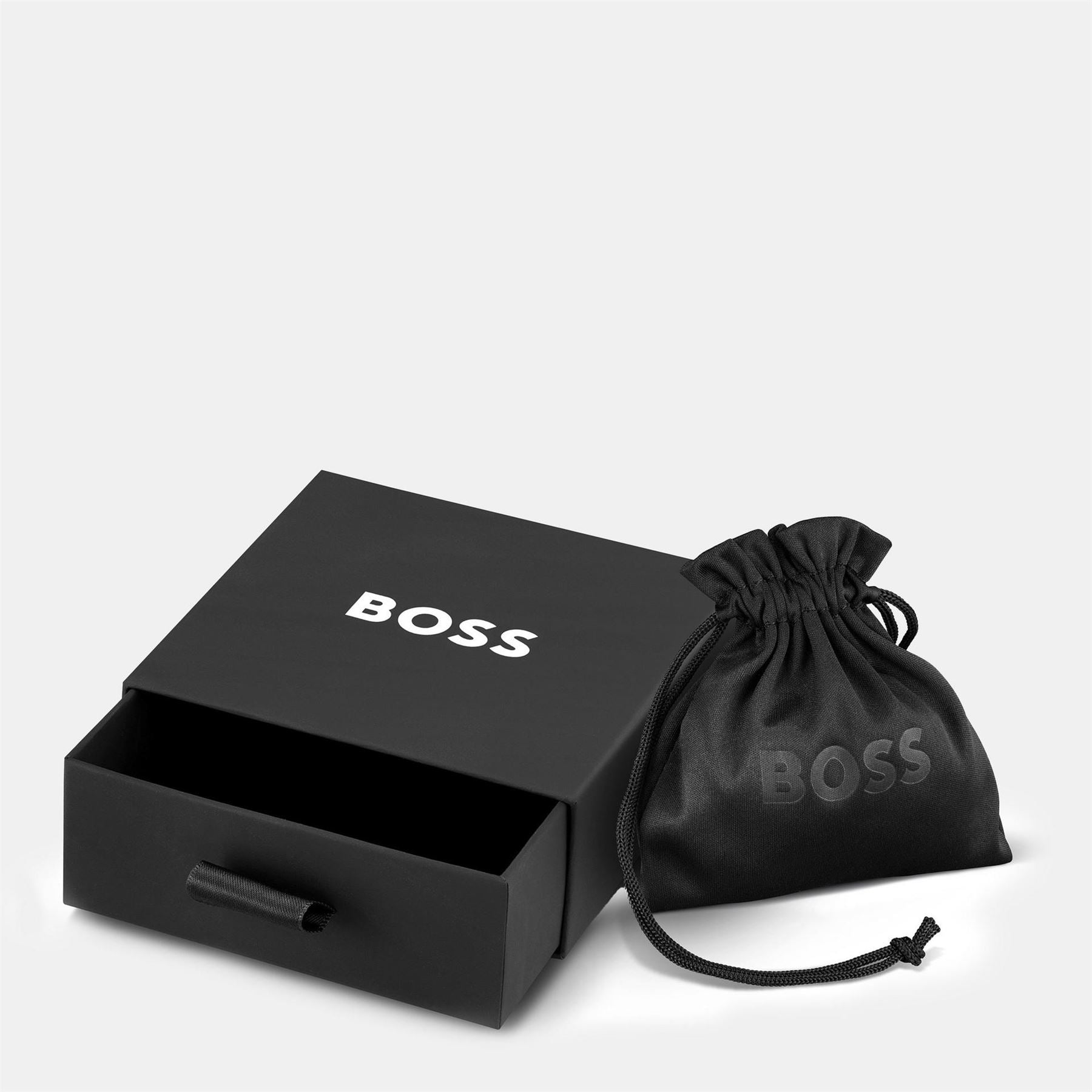 Boss Alen Mesh Magnetic Closure Chain Bracelet