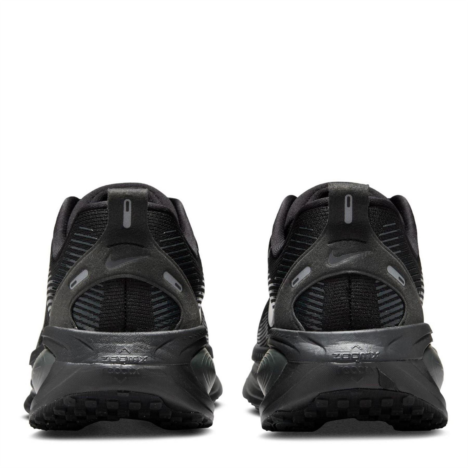 Nike Mens Vomero 18 Road Running Shoes
