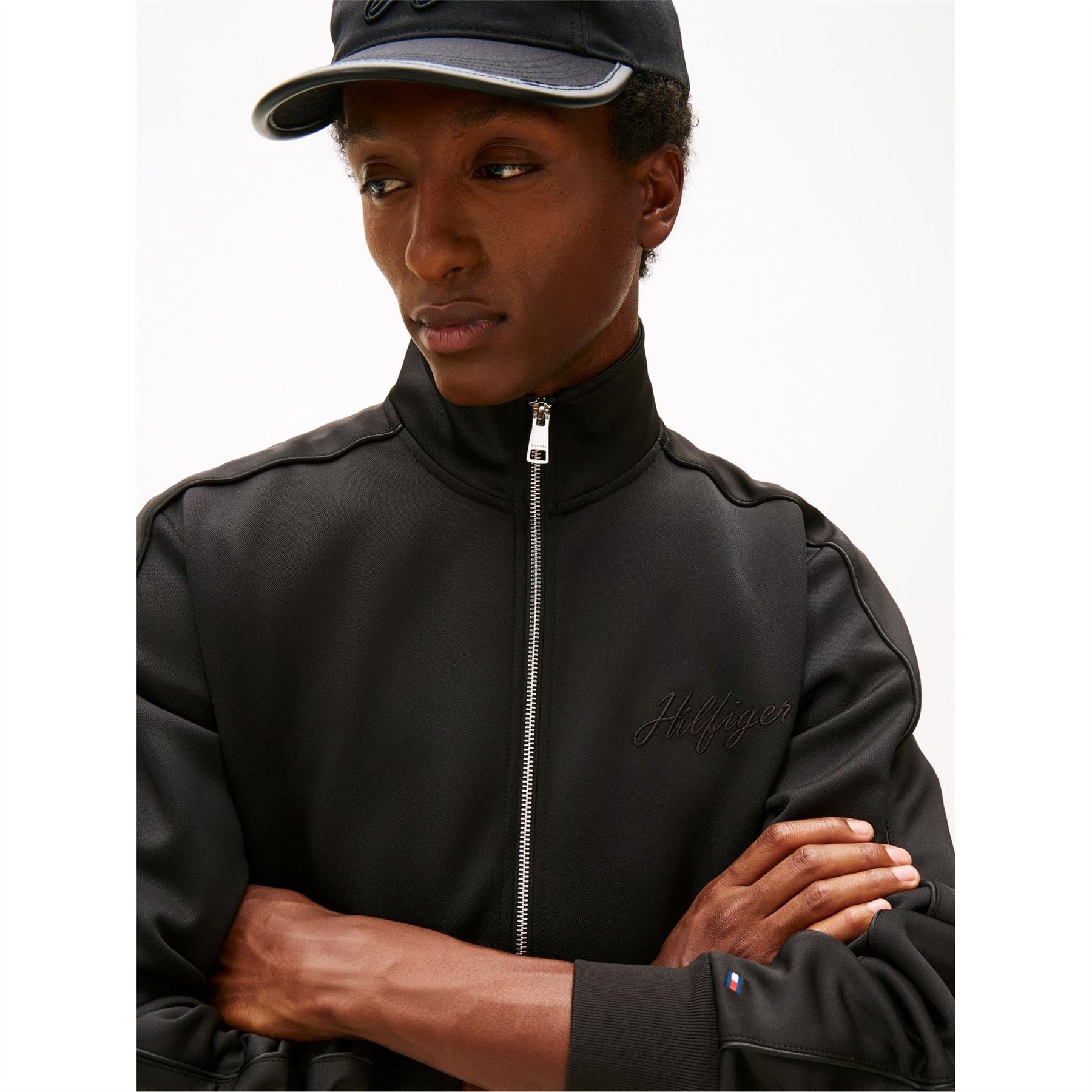 Tommy Hilfiger Modern Solid Patterned Full Zipper Ribbed Cuff Track Jacket