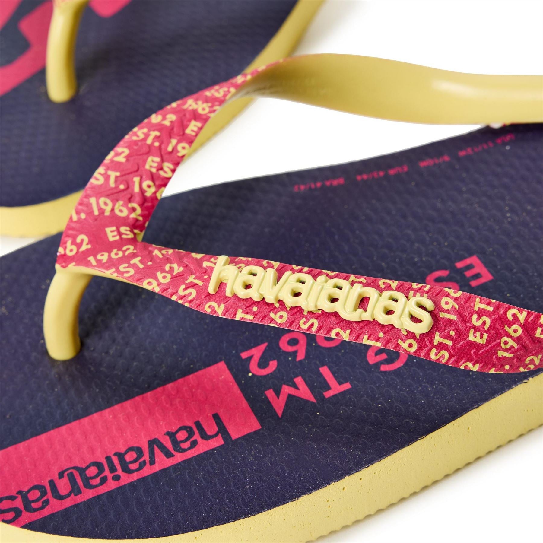 Havaianas Womens Hav. Top Logomania Mid Tech Lemon Y Flip Flops