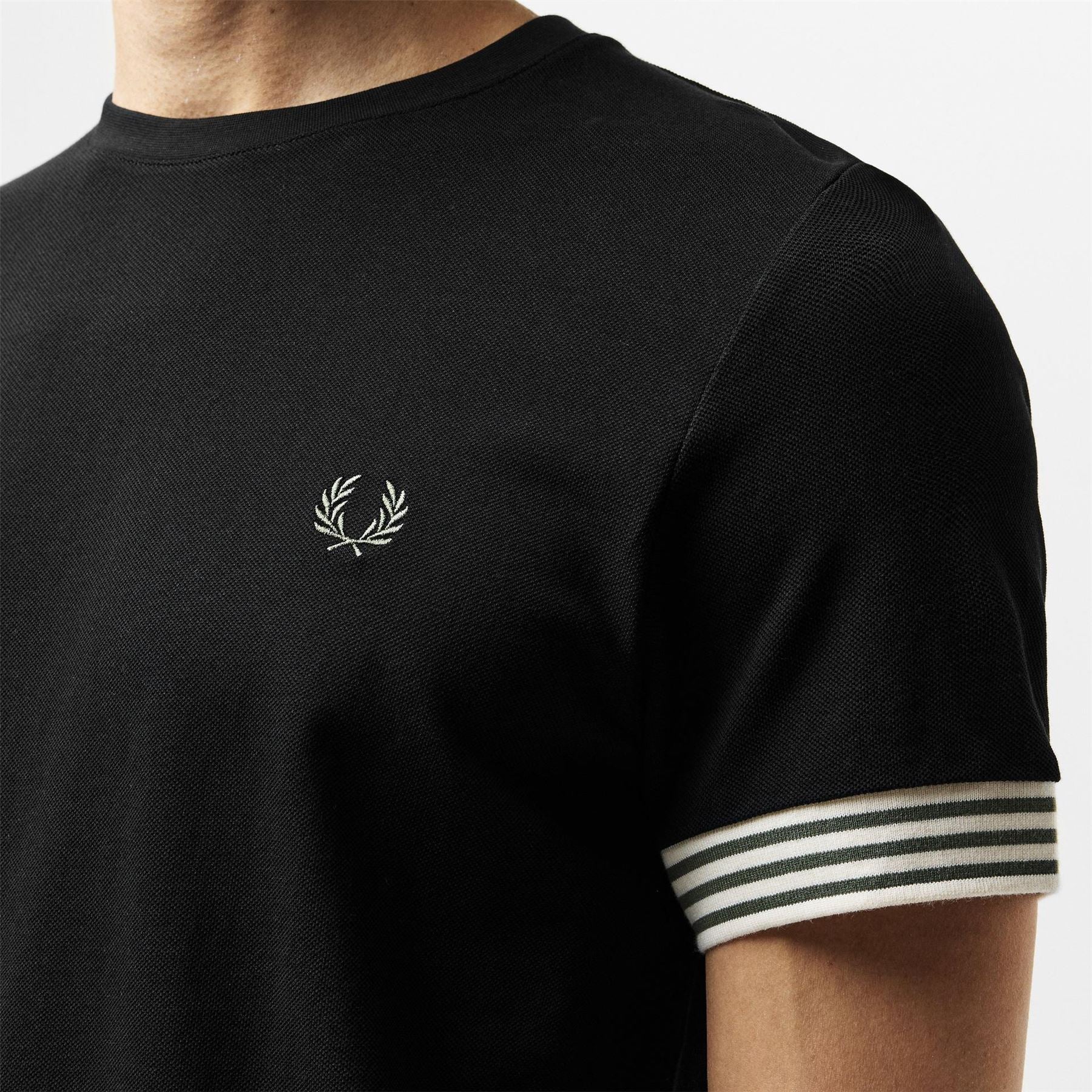 Fred Perry Cuff T-Shirt