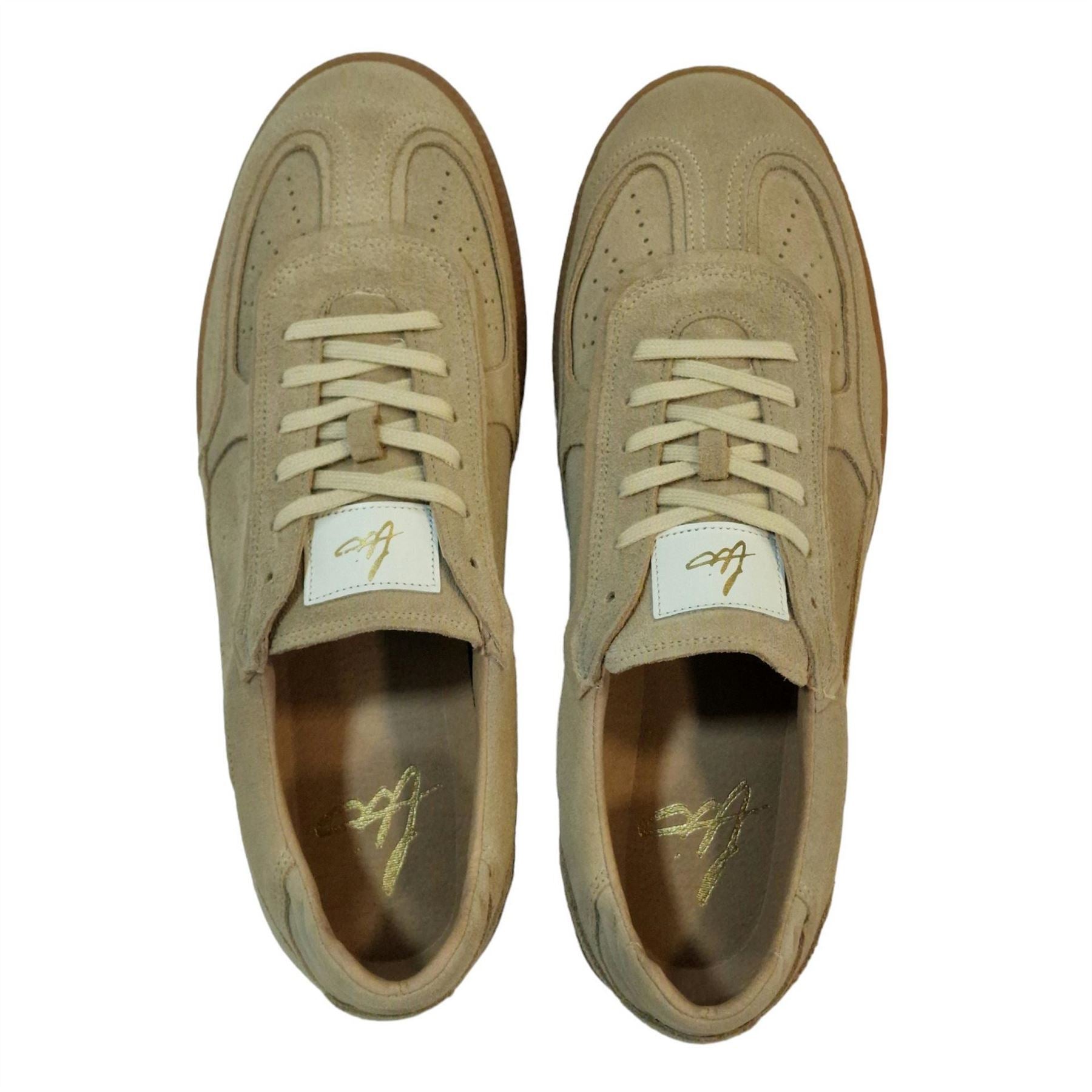 Loyalti Kyle Low Top Trainers