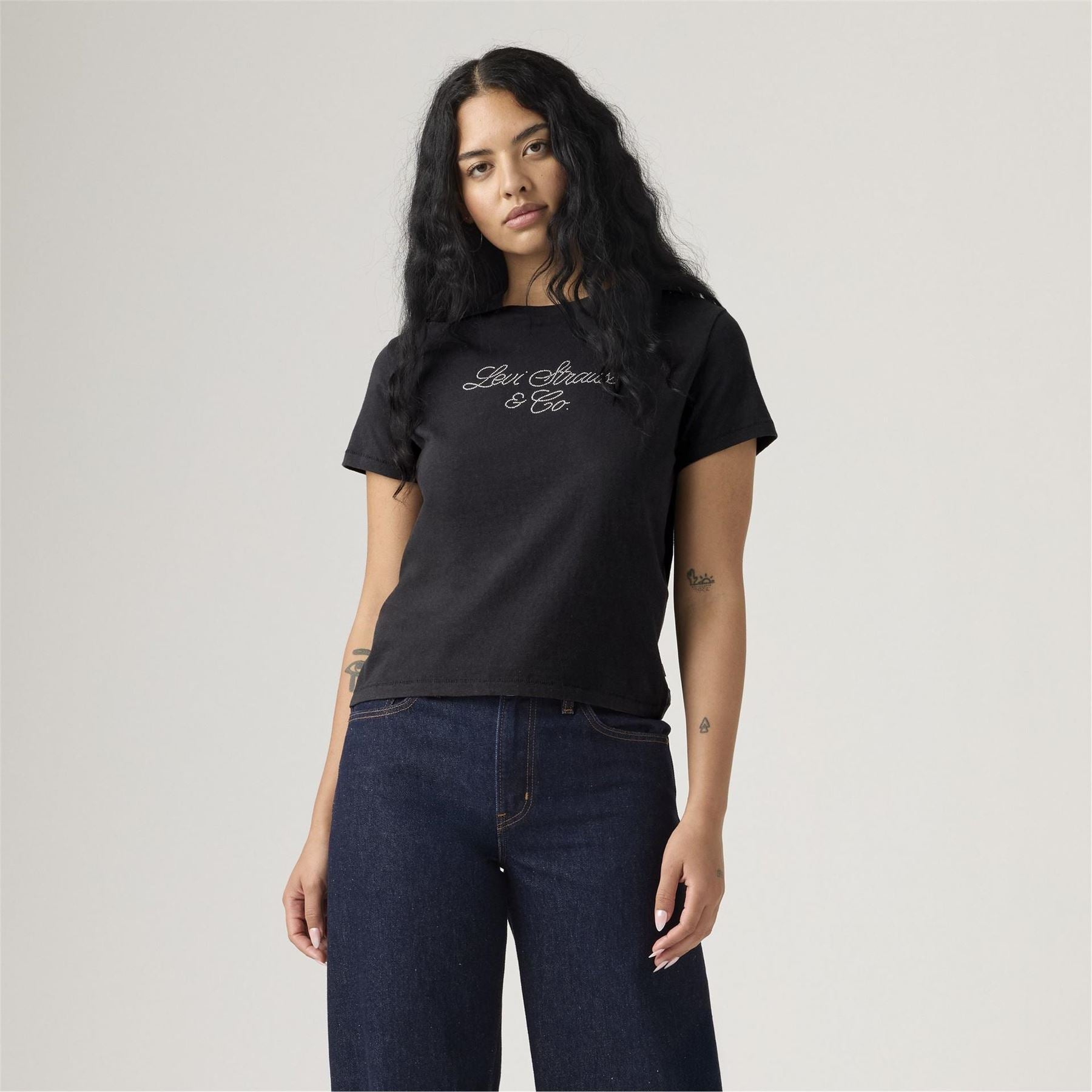 Levis Classic Script