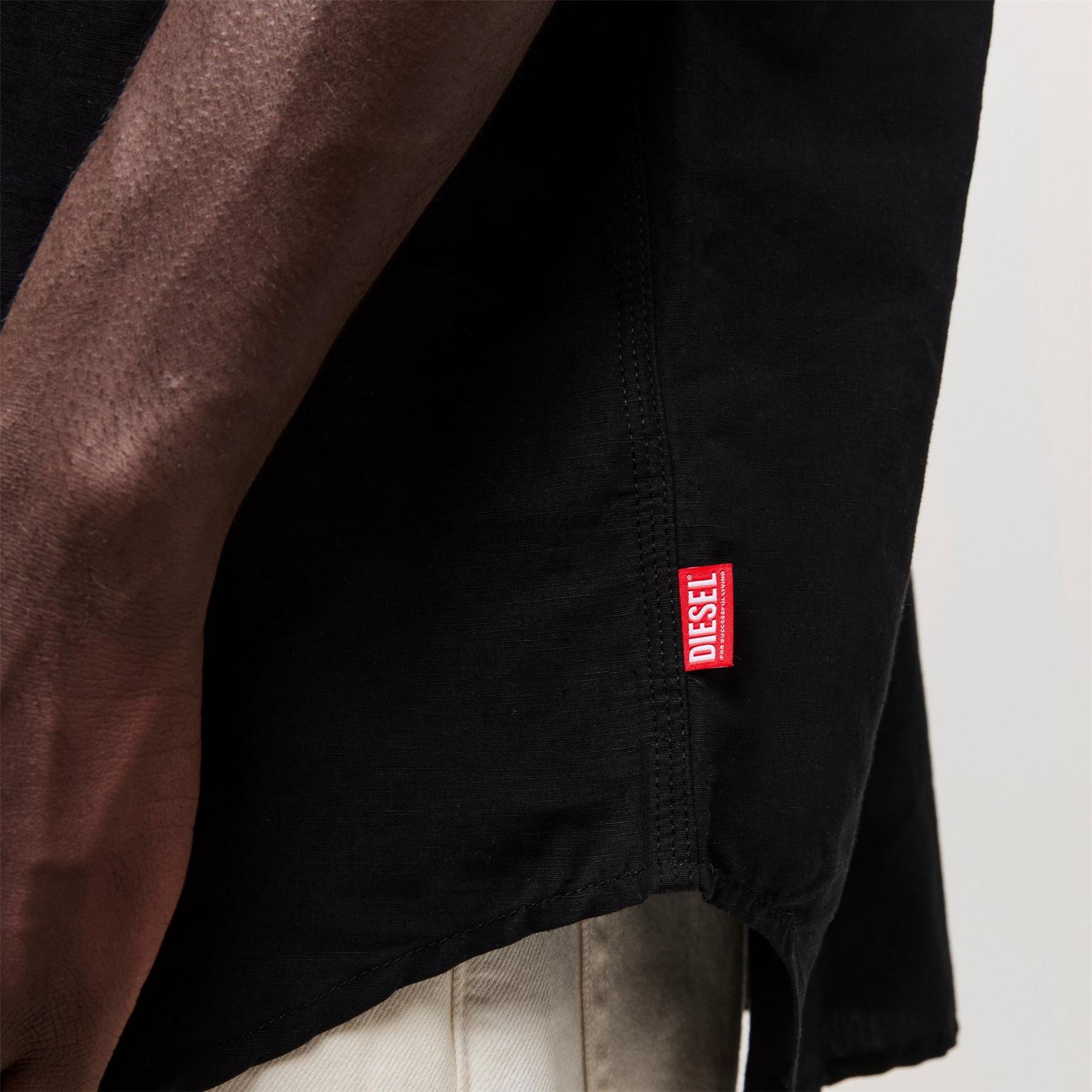 Diesel Relaxed Fit Sleeveless Collared Shirt