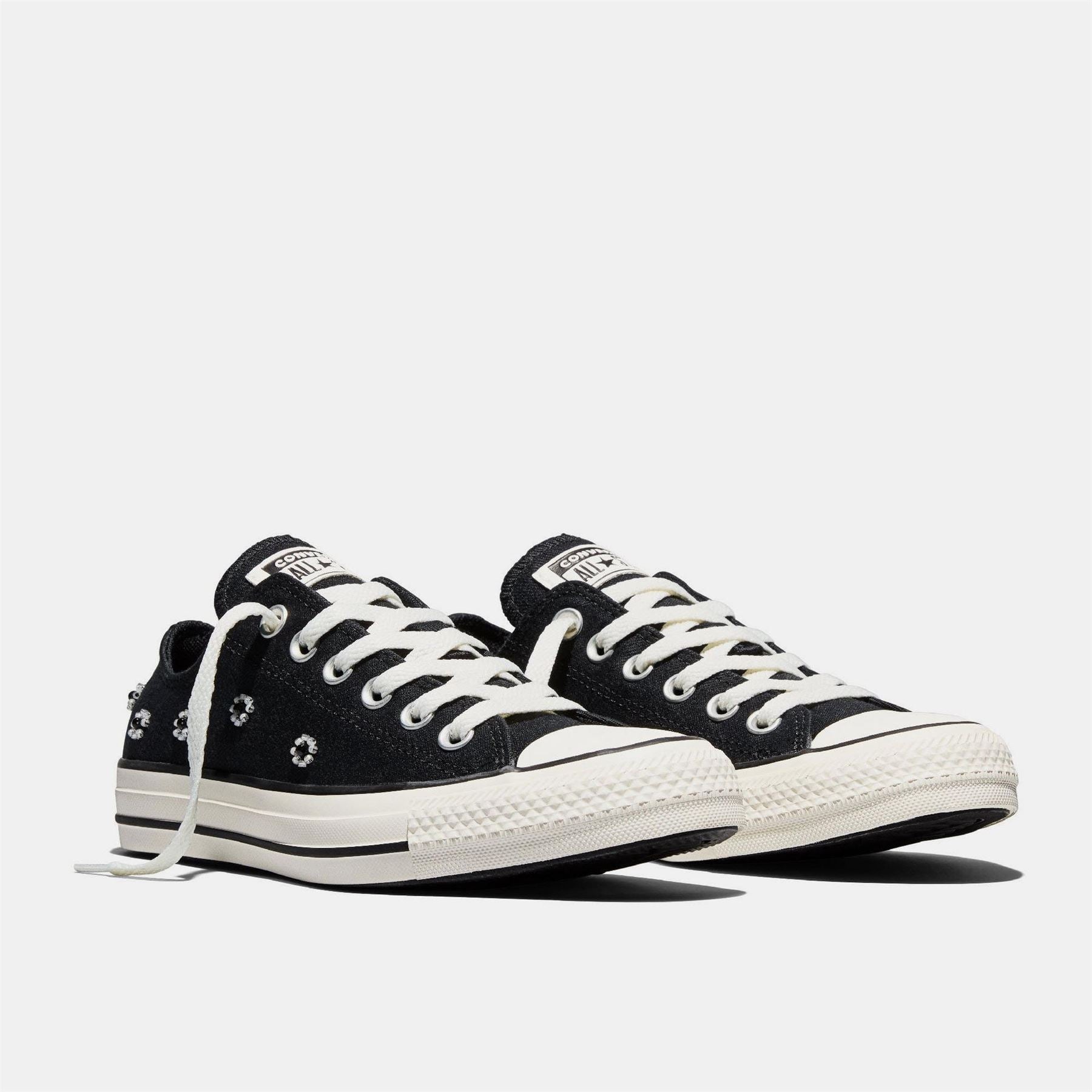 Converse Chuck Taylor All Star Bea Low Top Trainers