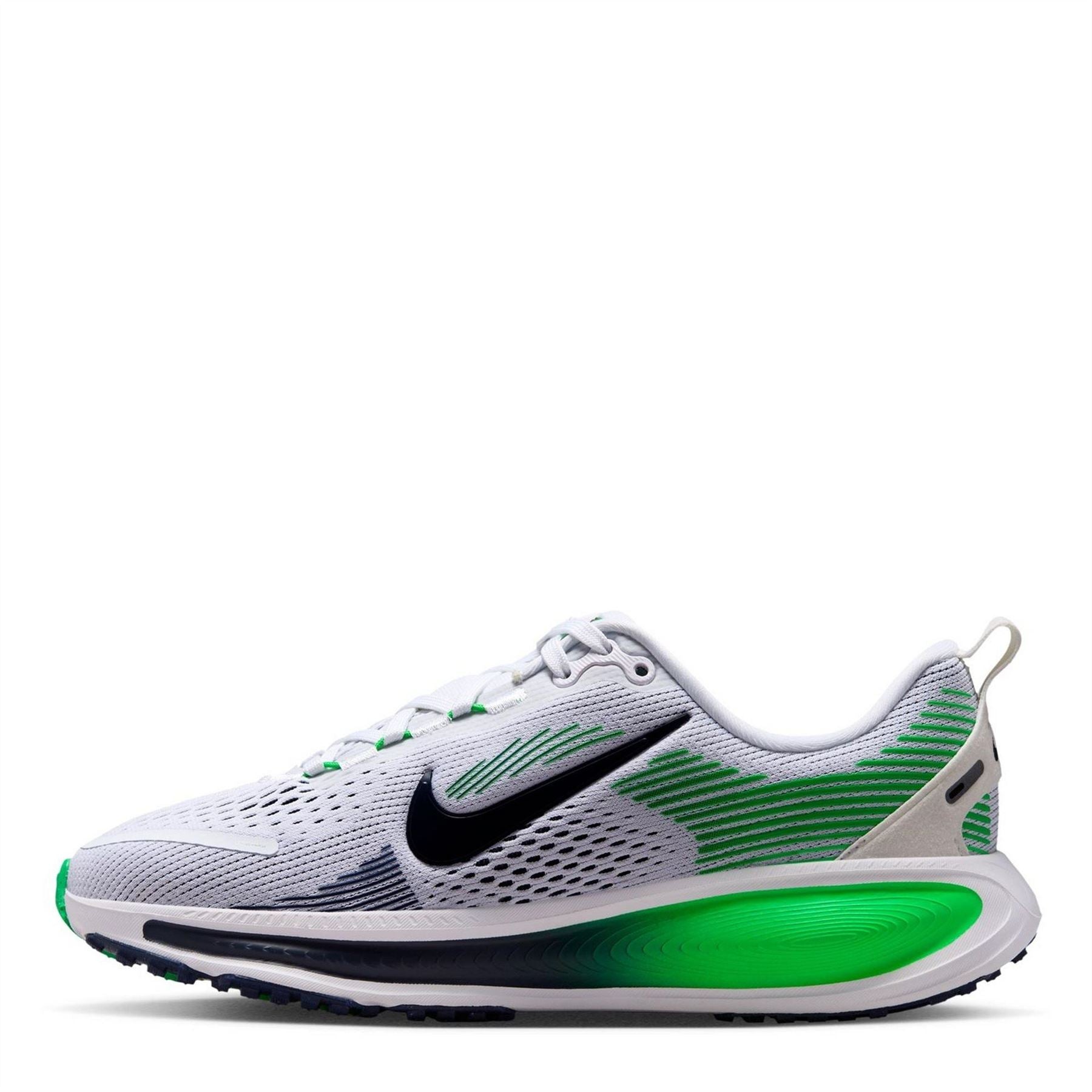 Nike Vomero 18 Trainers Juniors
