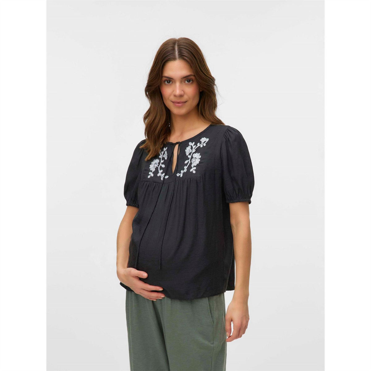 Mamalicious Keyhole Neck Puff Sleeve Short Sleeve Blouse