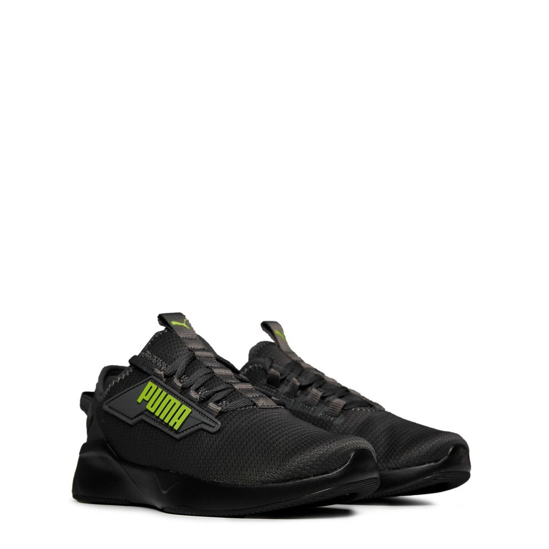 Puma Retaliate 2 Junior Boys Trainers
