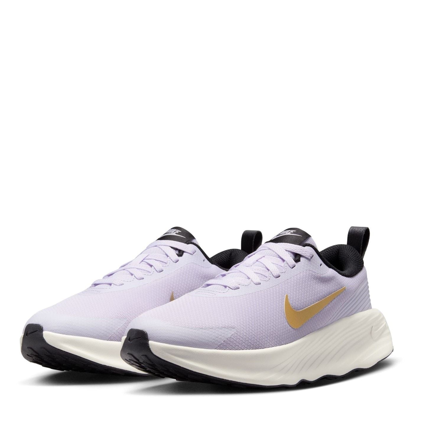 Nike Legend Essential 4 Low Top Workout Sneakers