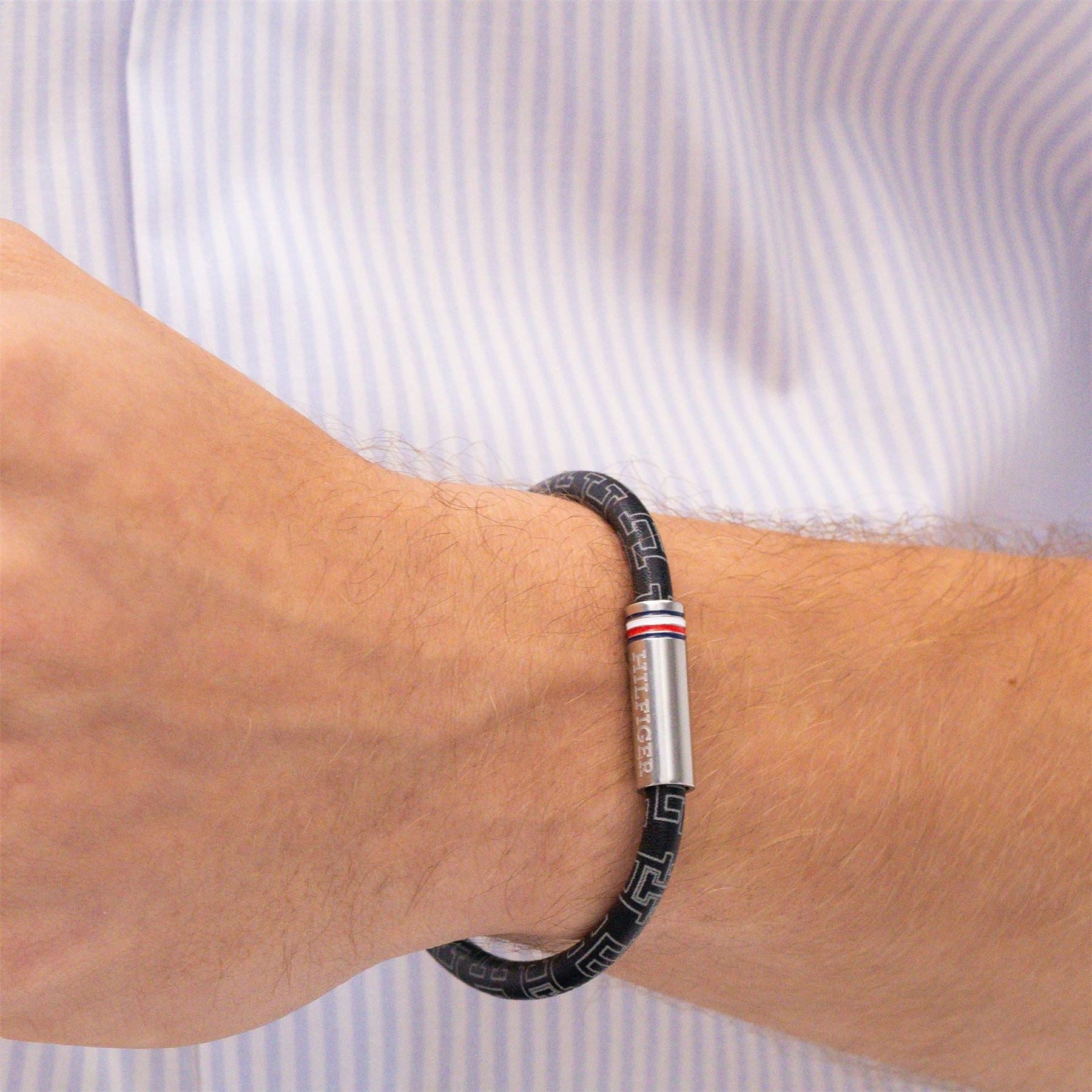 Tommy Hilfiger Hilfiger Men’s Cord Leather Bracelet