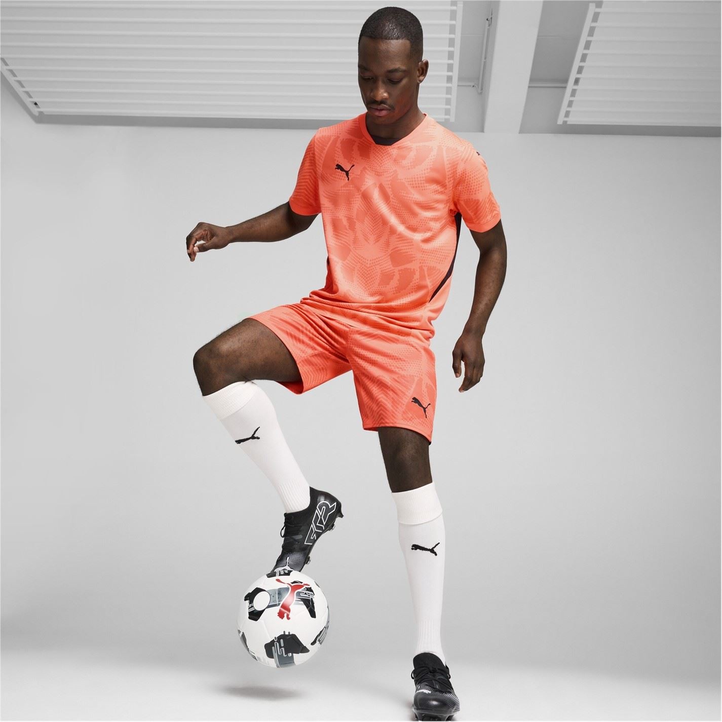 Puma Goalkeeper Short Sleeve Shirt Adults