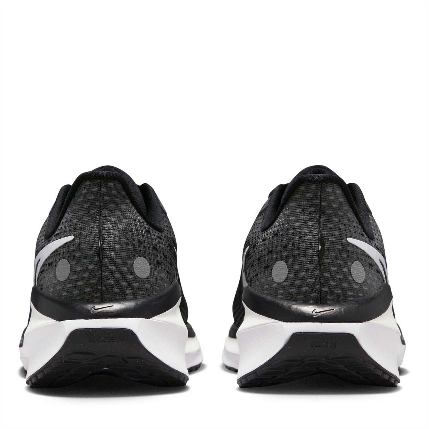 Nike Mens Vomero 17 Road Running Shoes