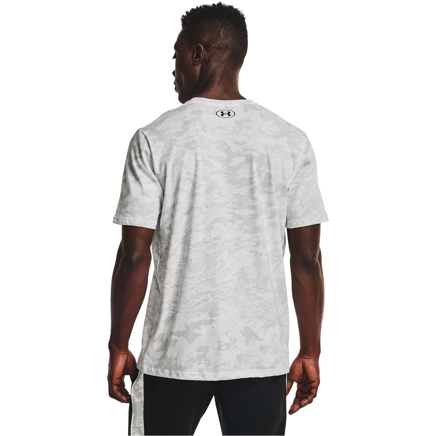 Under Armour Camo Regular Fit Crew Neck Short Sleeve T-Shirt