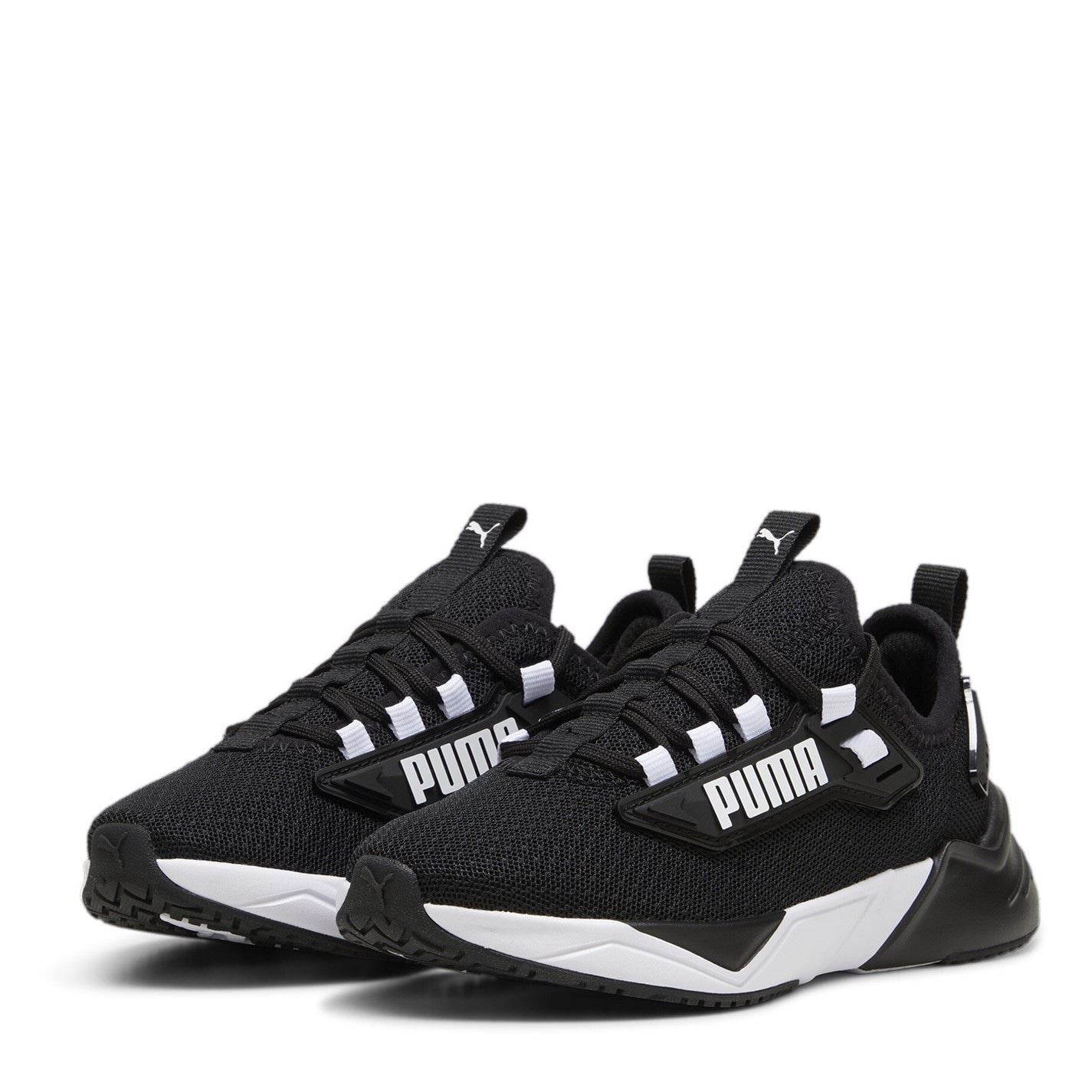 Puma Retaliate 3 Low Top Round Toe Flat Heel Sneakers