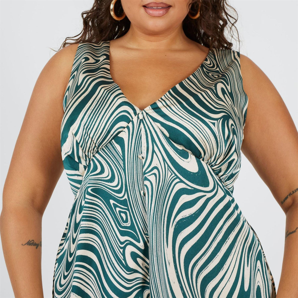 Brave Soul Plus Size A Line Mini Dress With Green Swirl Print