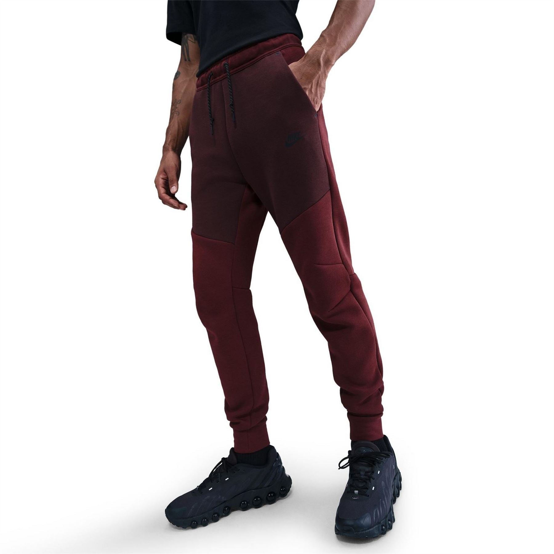 Nike Tech Fleece Solid Patterned Joggers