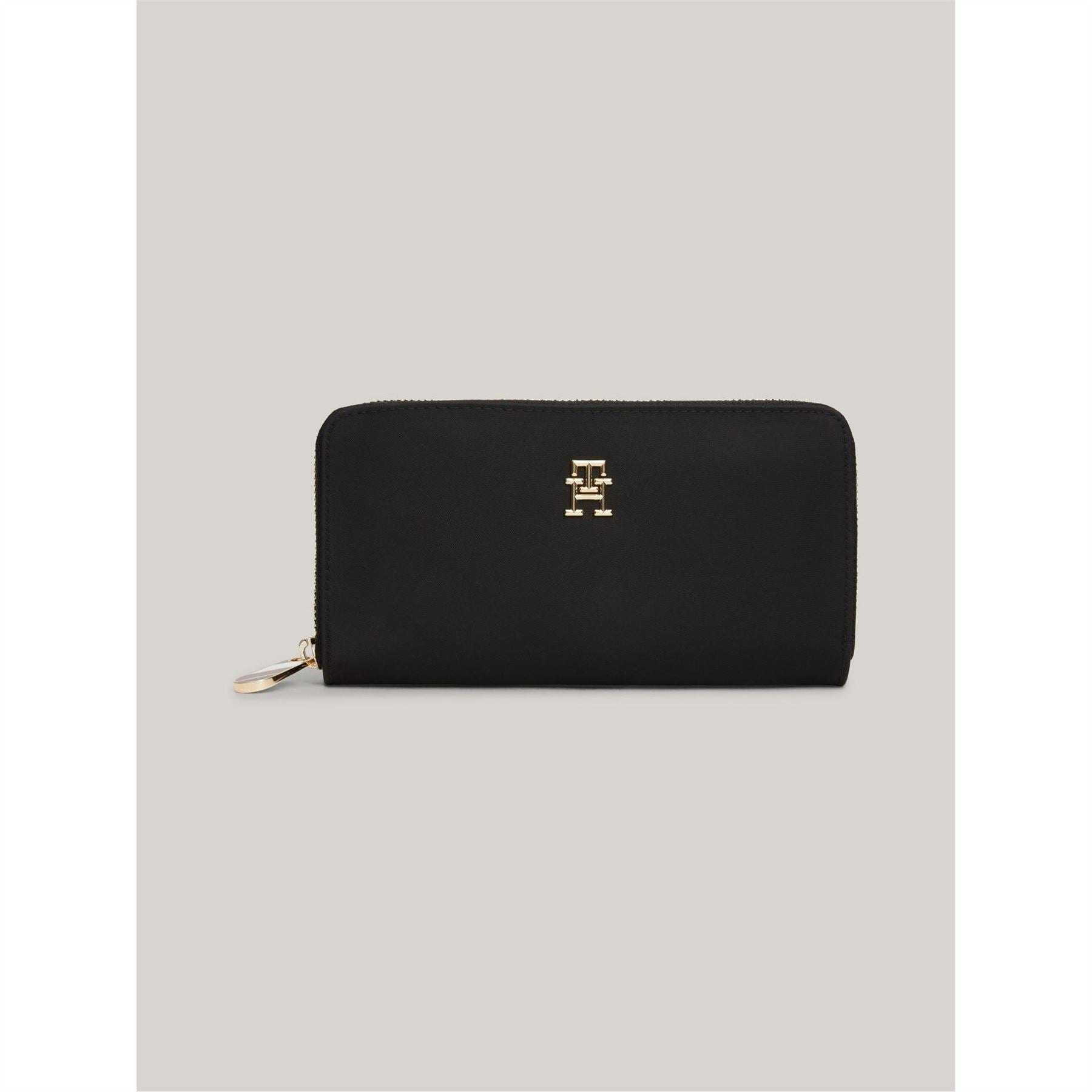 Tommy Hilfiger Large Zip Around Purse