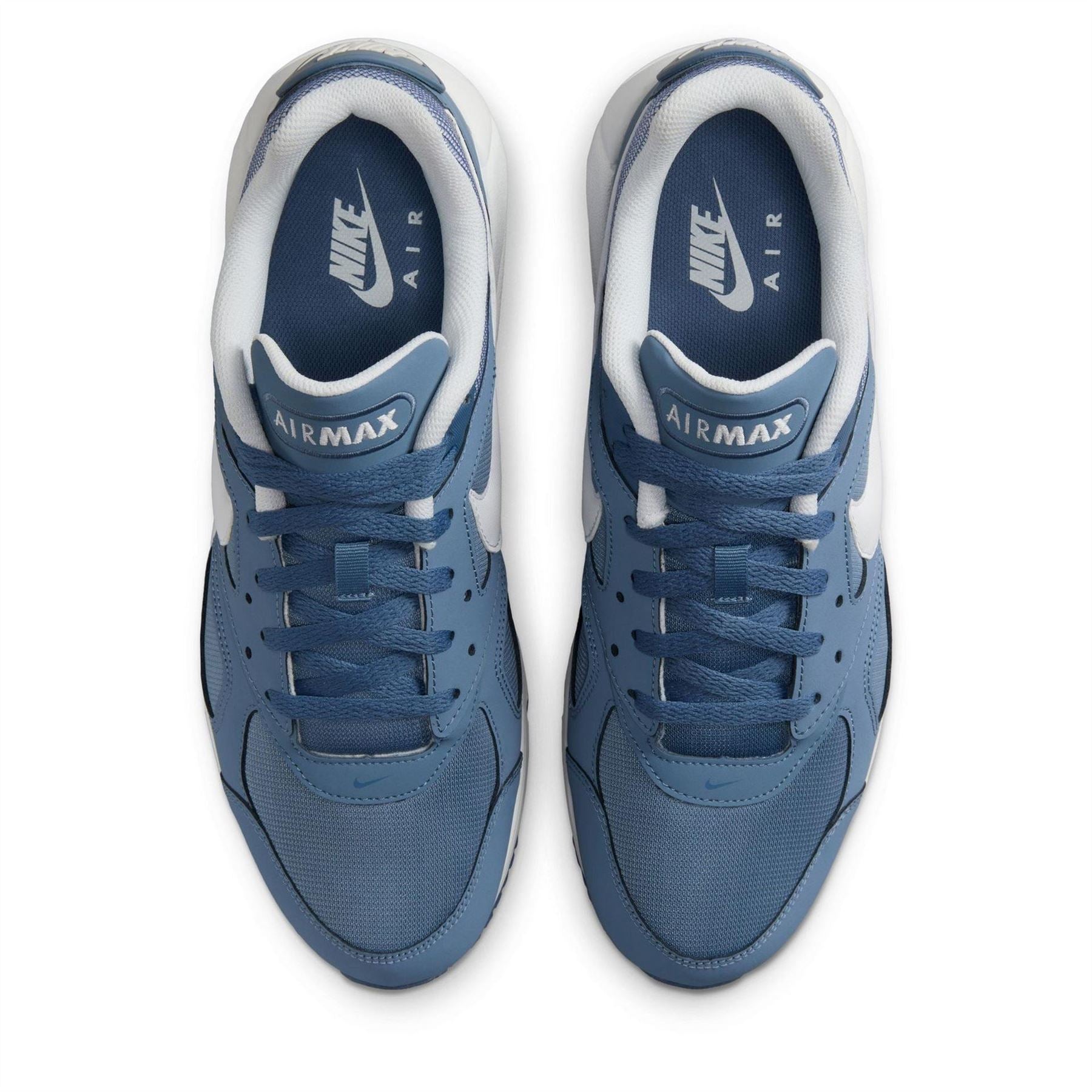 Nike Air Max Ivo Trainers