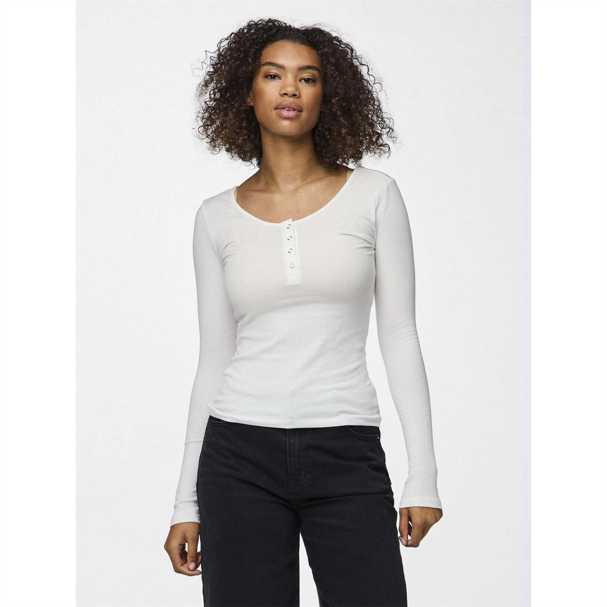 Pieces Scoop Neck Long Sleeve Slim Fit Blouse with Button Placket