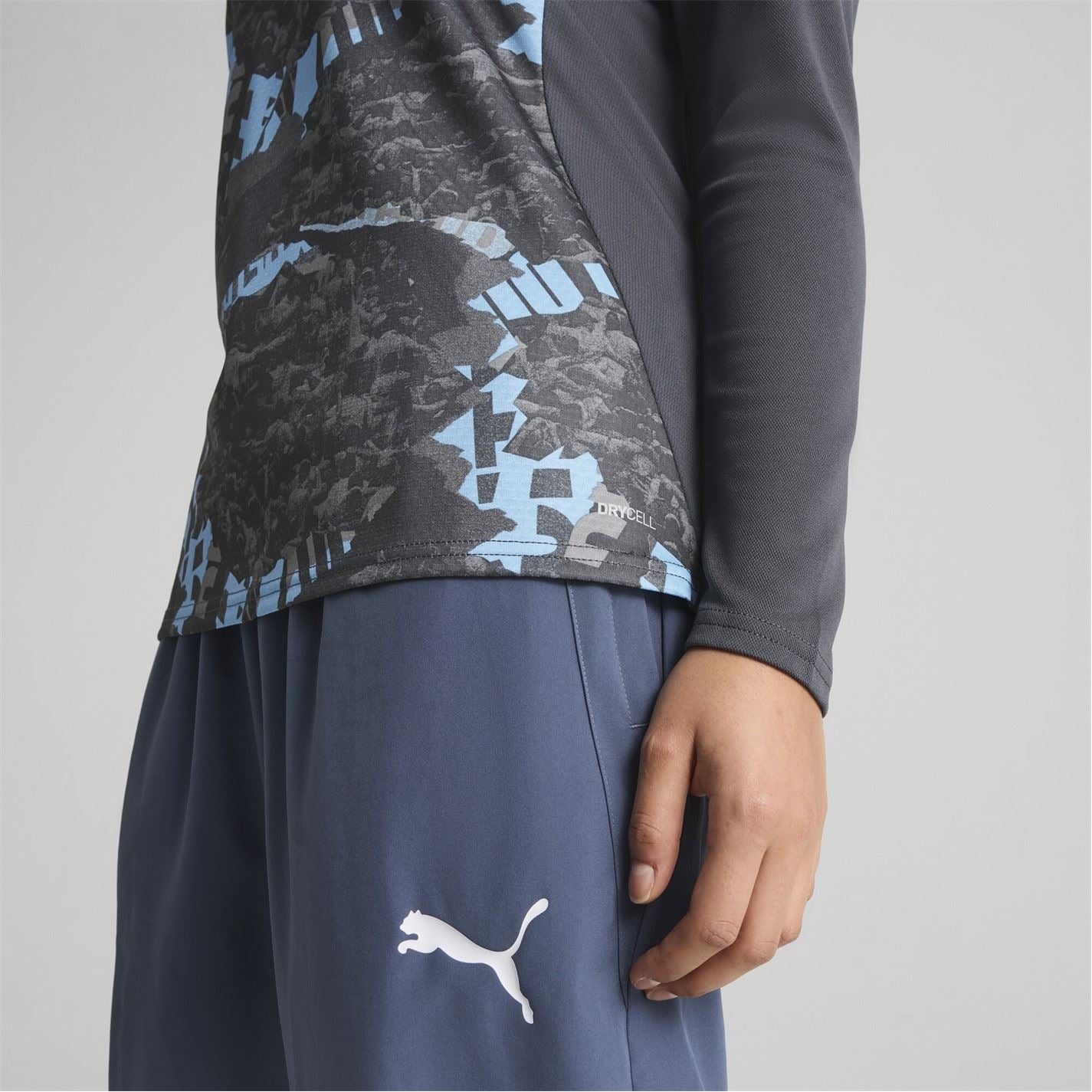 Puma Womens Manchester City Pre Match Quarter Zip Top 2024 2025
