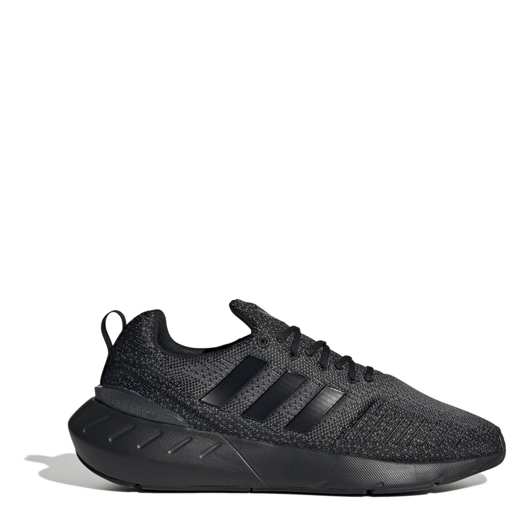 adidas Mens Run 22 Shoes