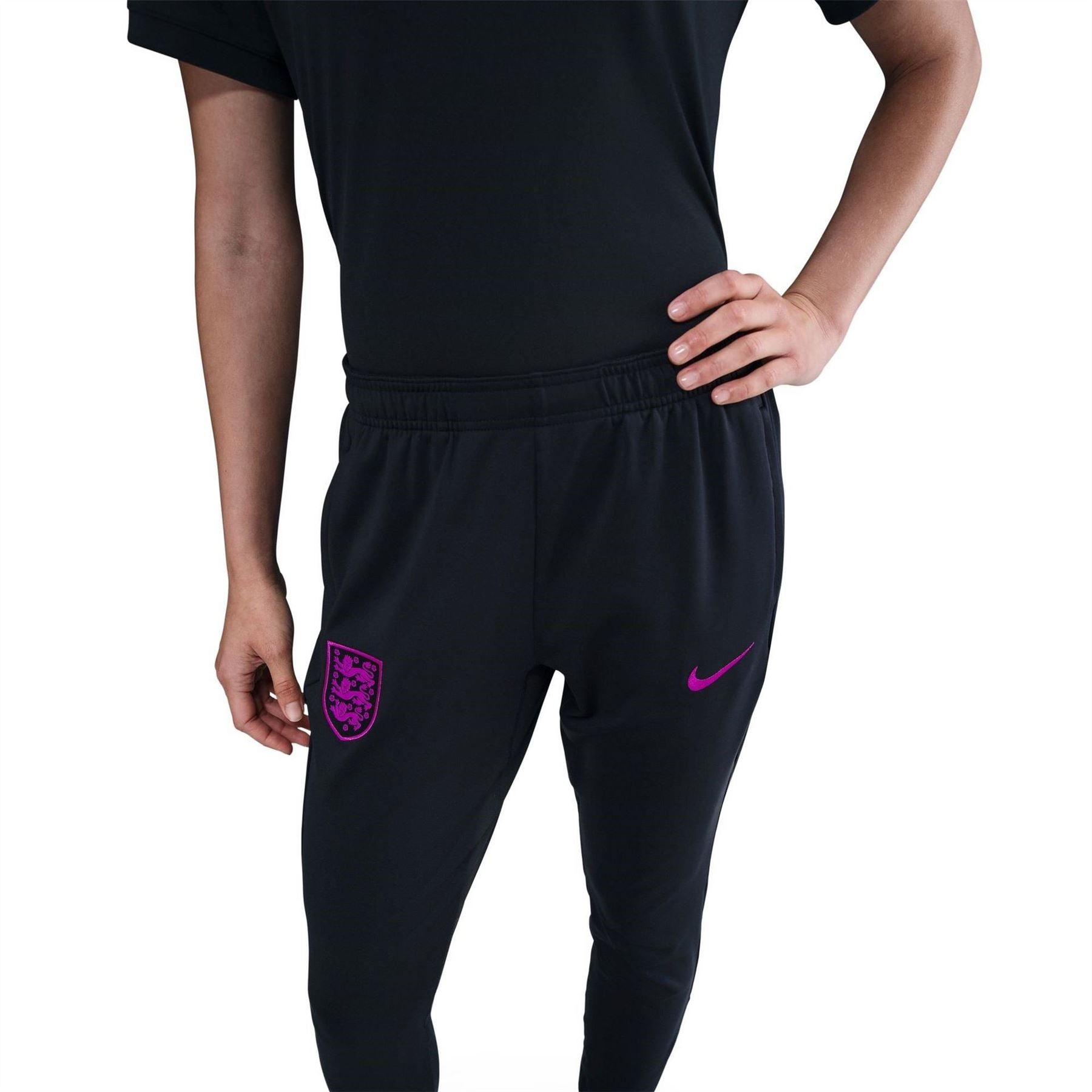Nike Womens England Strike Tracksuit Bottoms 2025