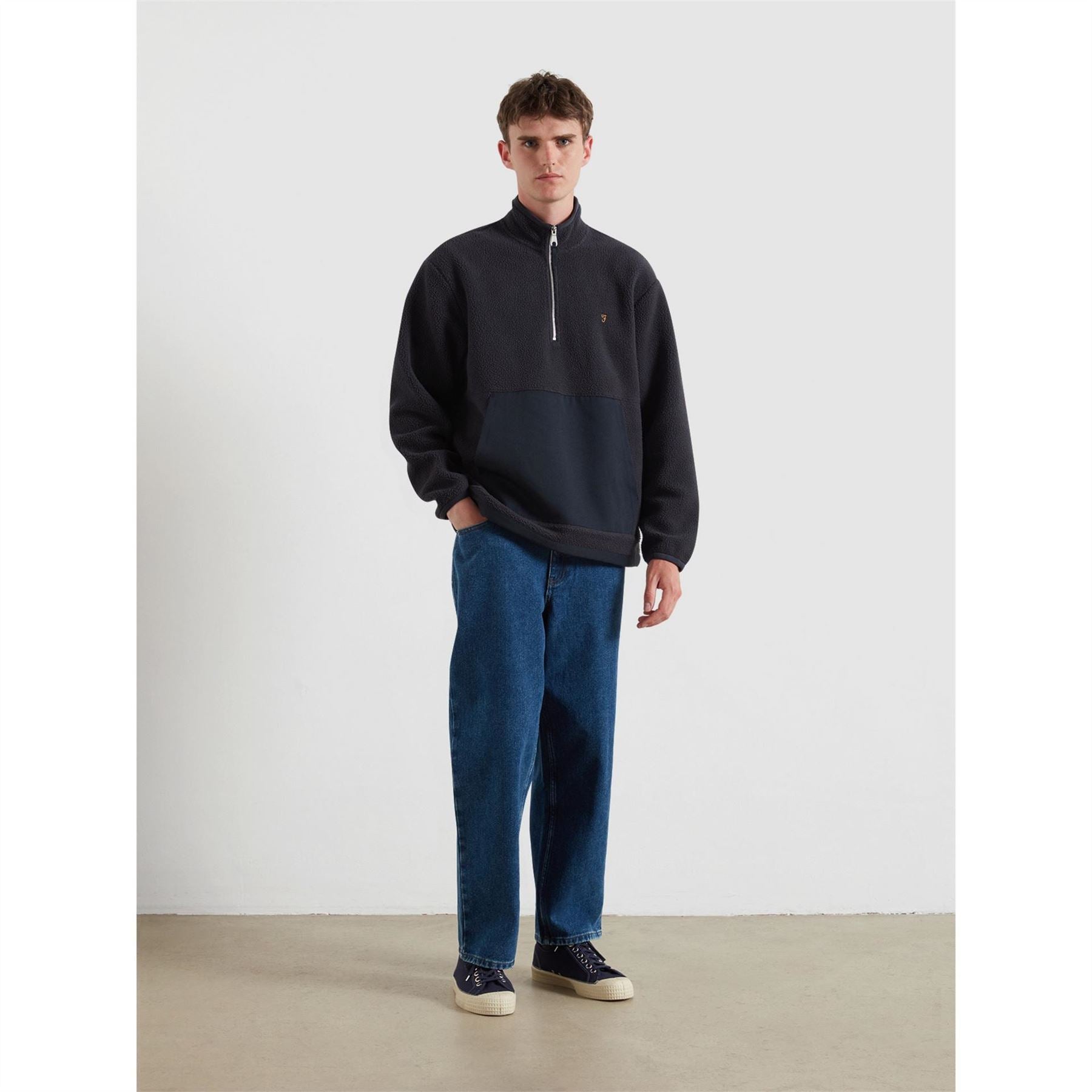 Farah Mews Quarter Zip Fleece