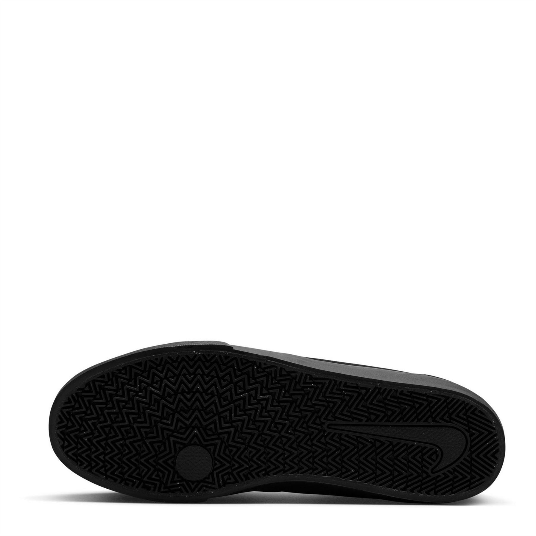 Nike Charge Low Top Lace-Up Skate Shoes