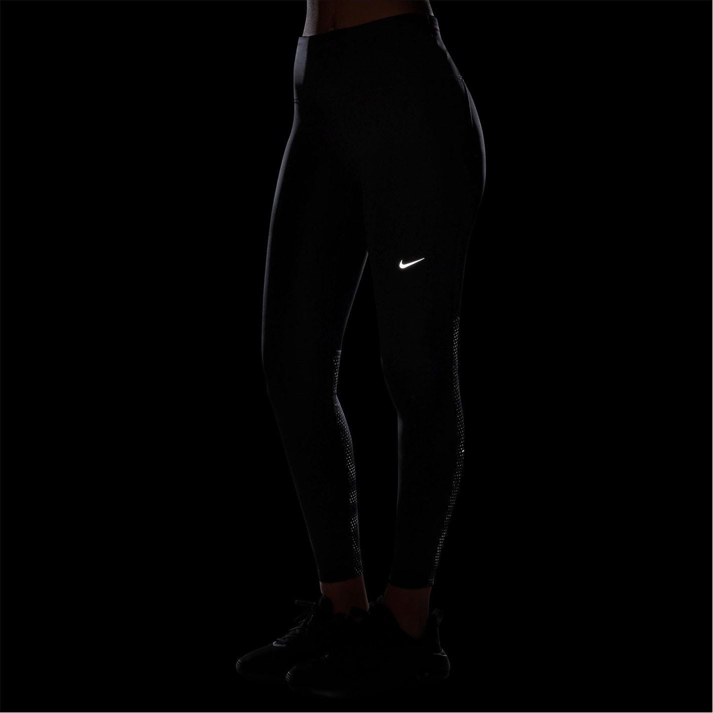 Nike Womens Storm Fit Run Division Packable Running Jacket