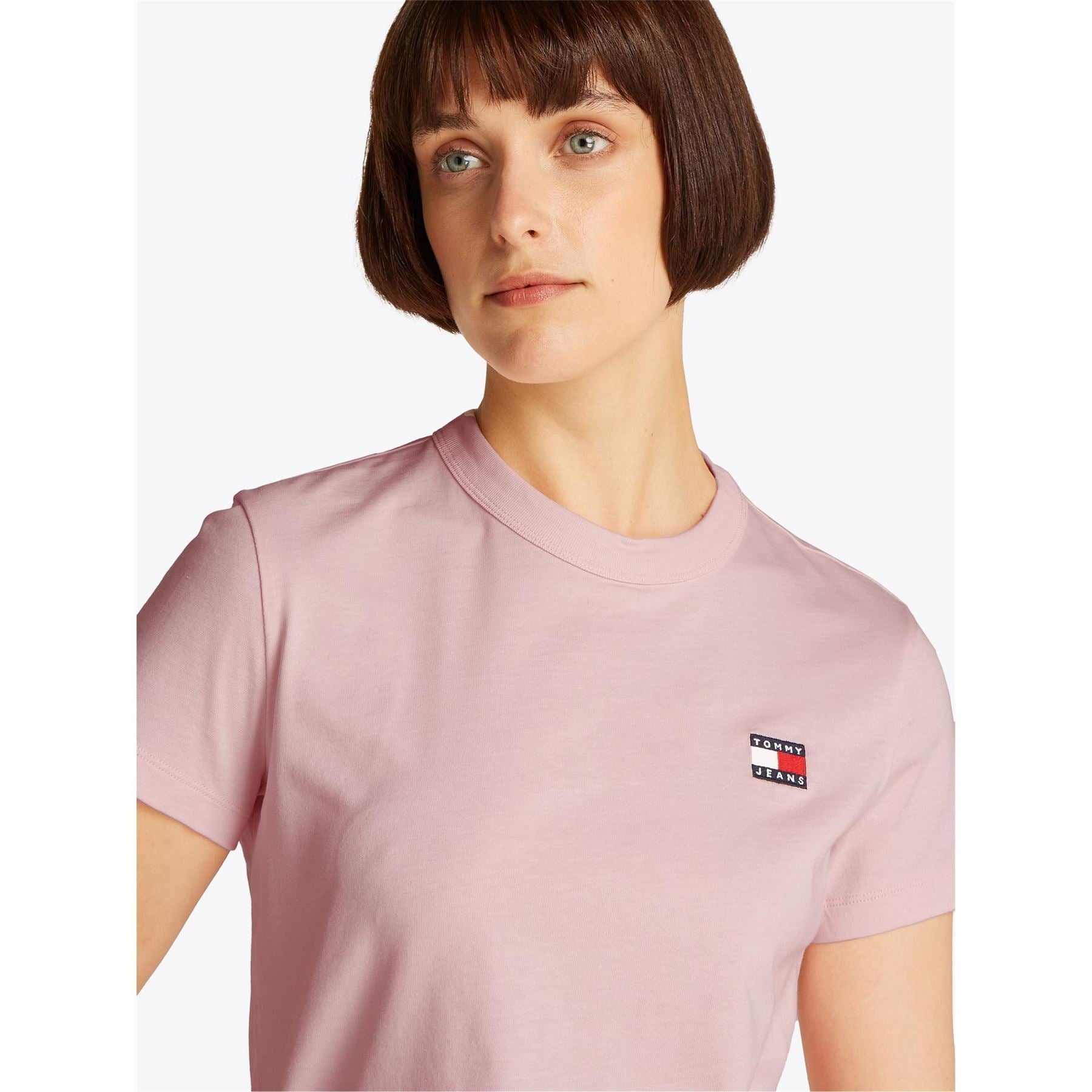 Tommy Jeans Regular Fit Badge Crew Neck T-Shirt