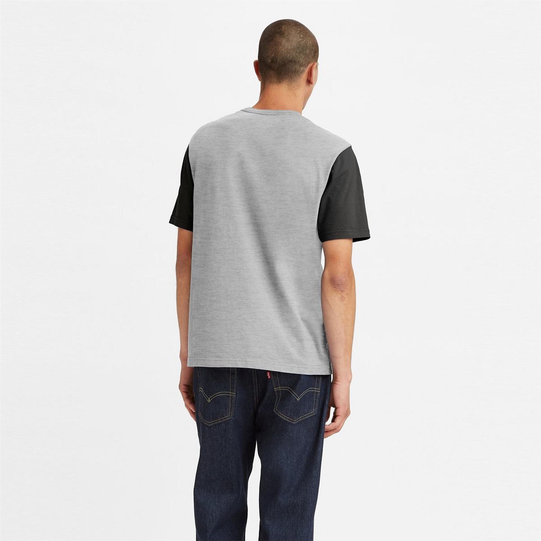 Levis Circle T-Shirt